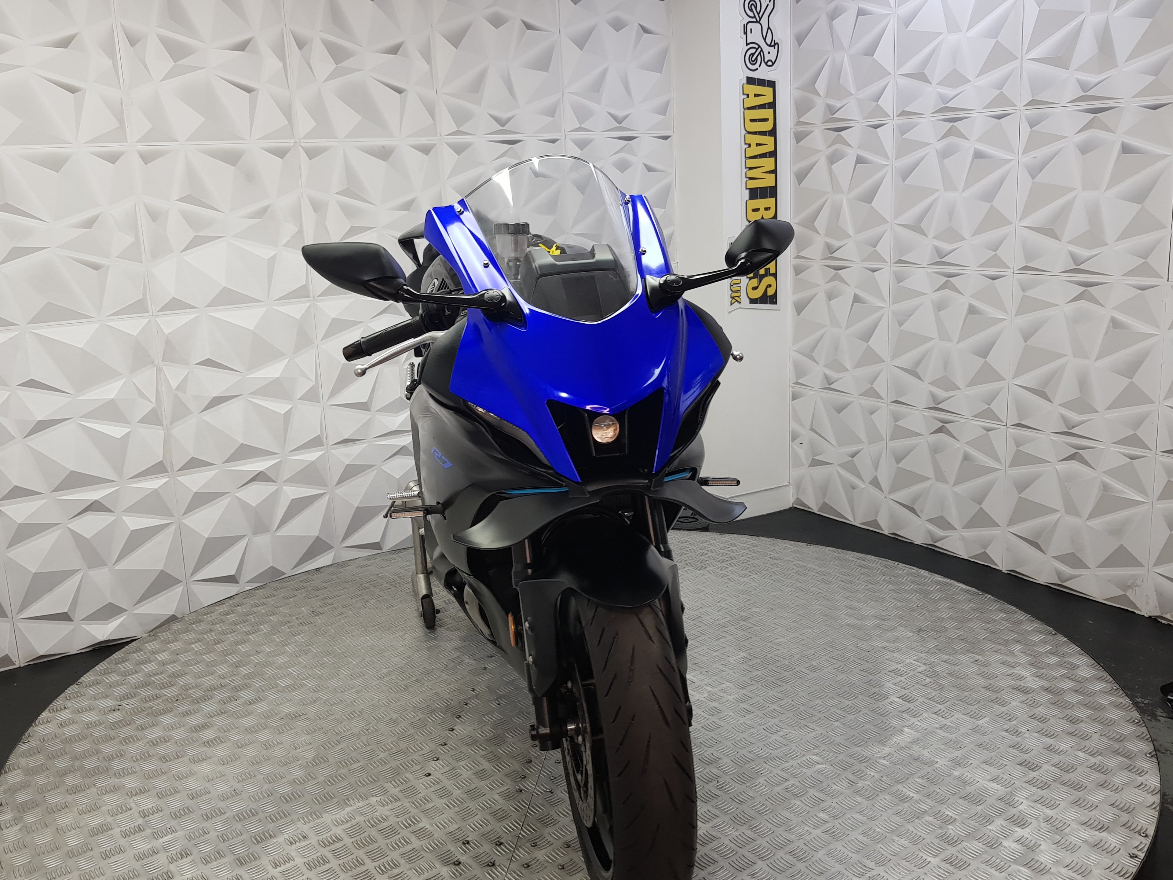 2022 YAMAHA YZF-R7 ABS
