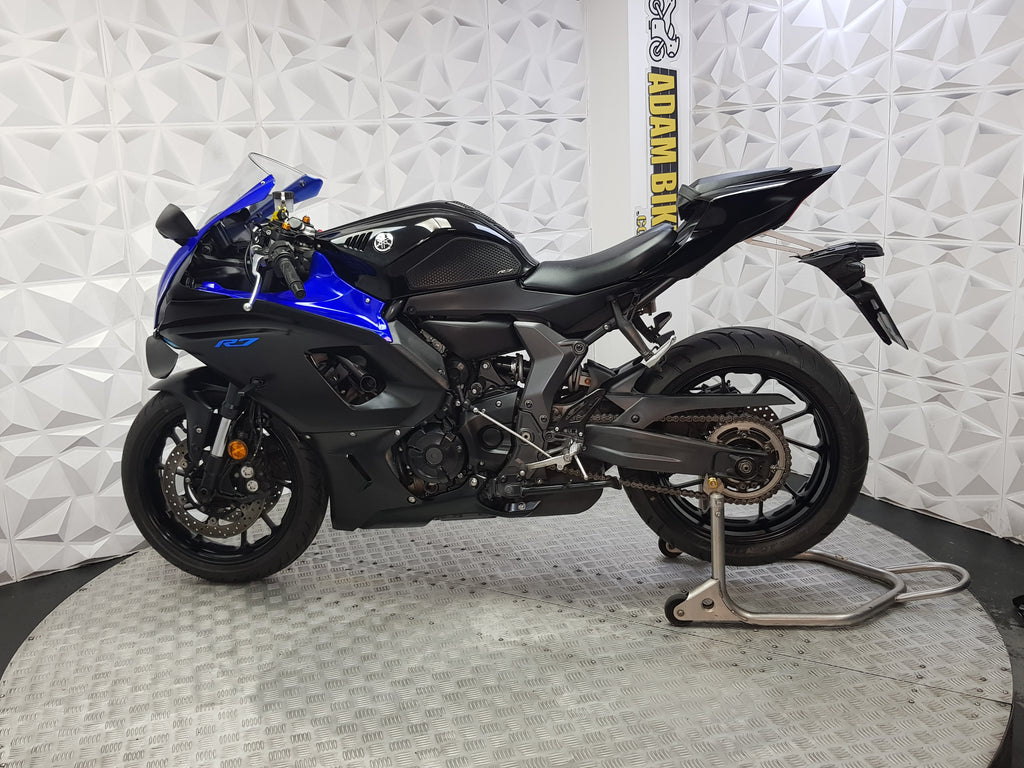 2022 YAMAHA YZF-R7 ABS
