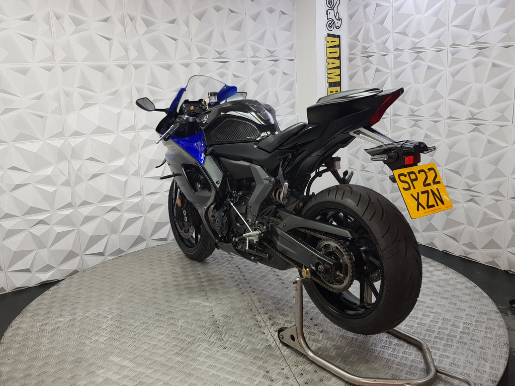 2022 YAMAHA YZF-R7 ABS