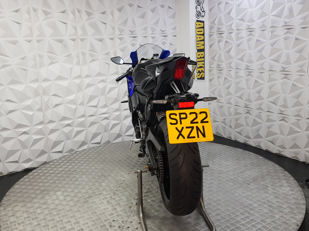 2022 YAMAHA YZF-R7 ABS