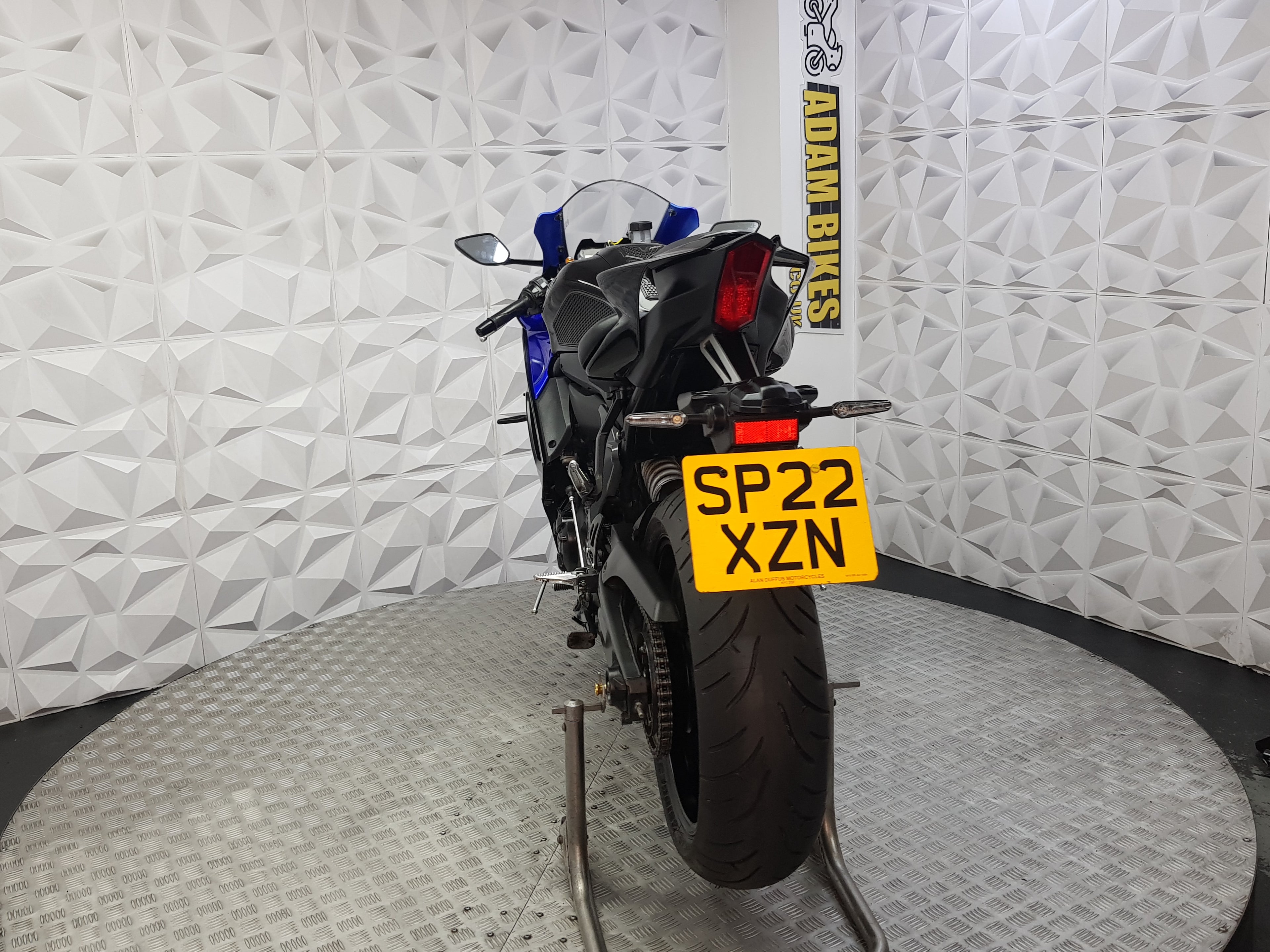 2022 YAMAHA YZF-R7 ABS