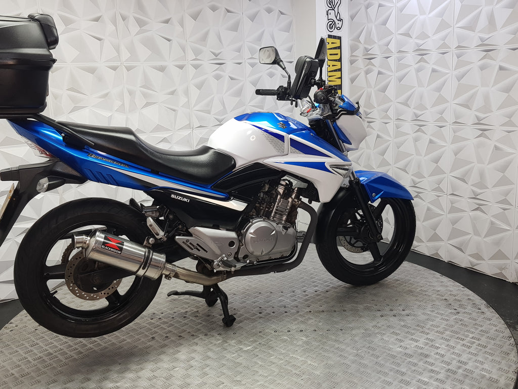 2016 Suzuki GW INAZUMA 250