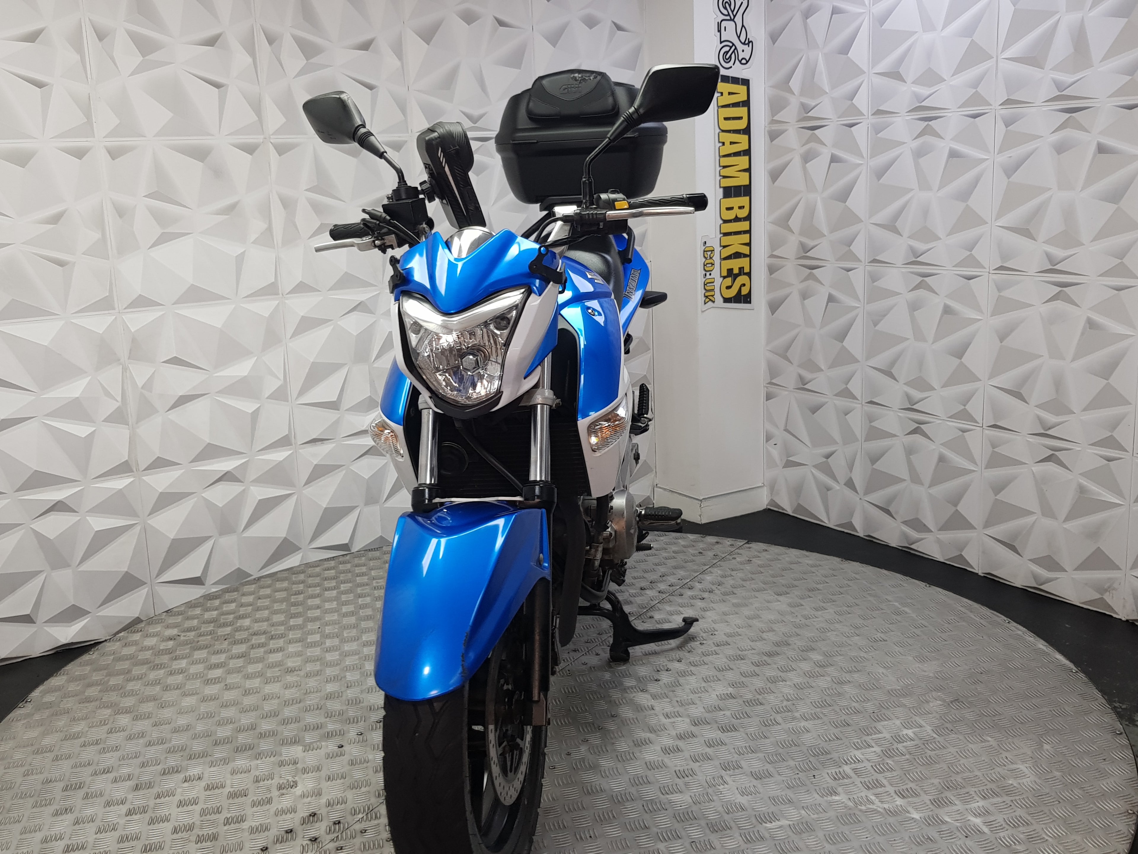 2016 Suzuki GW INAZUMA 250