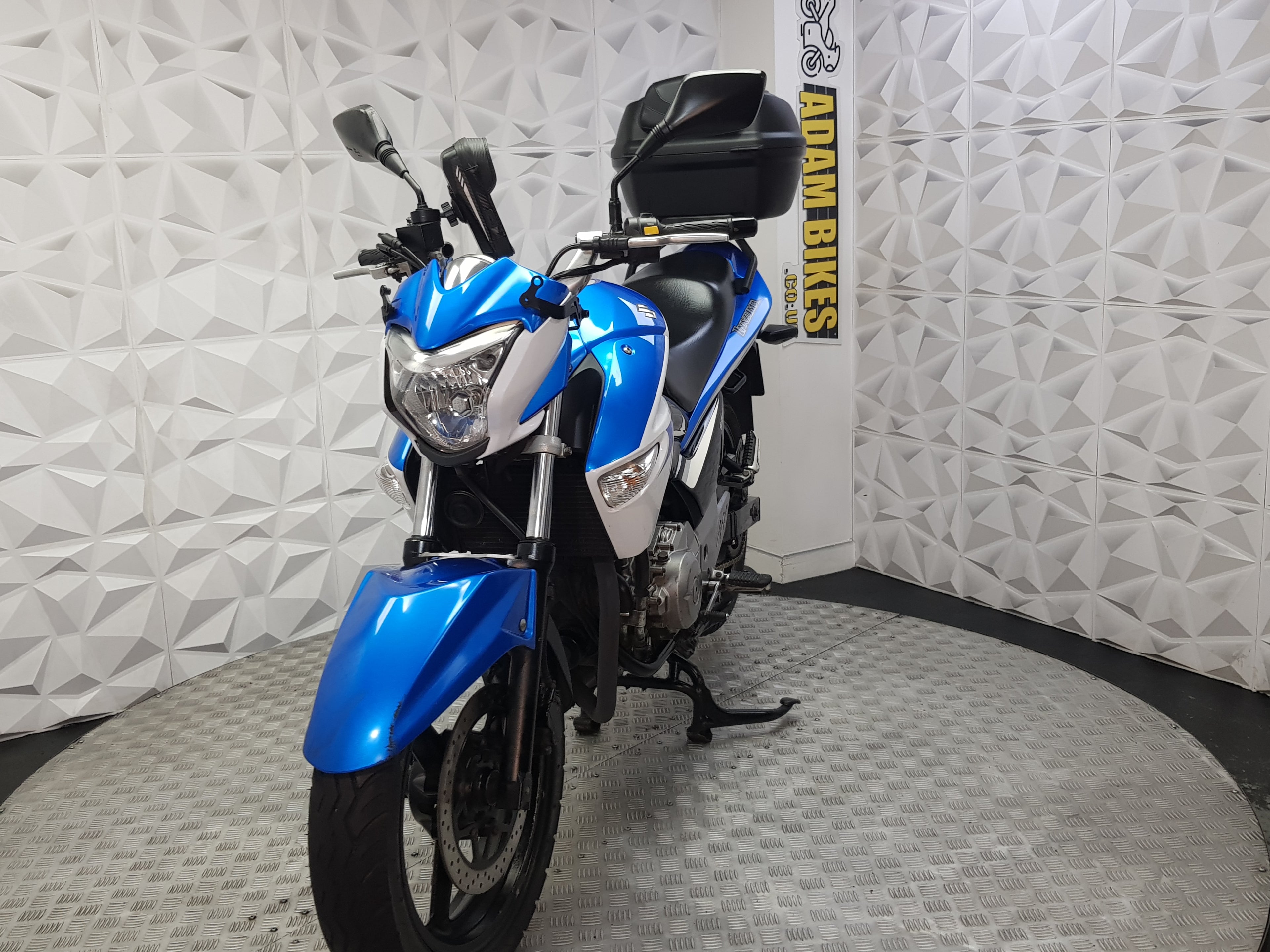 2016 Suzuki GW INAZUMA 250