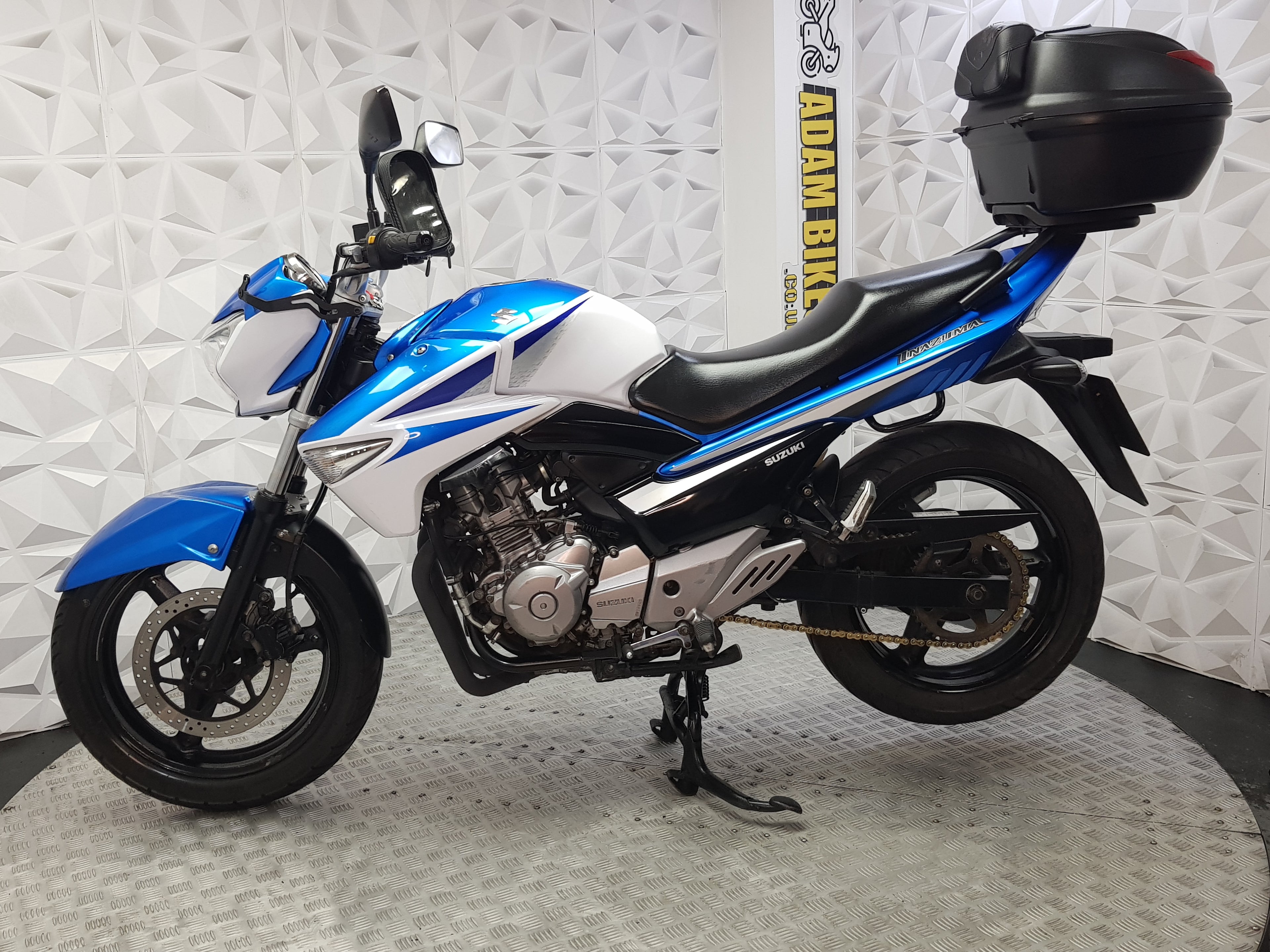 2016 Suzuki GW INAZUMA 250