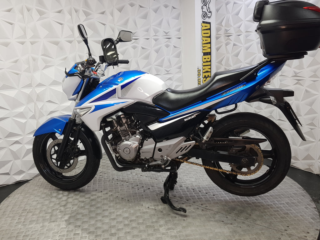 2016 Suzuki GW INAZUMA 250