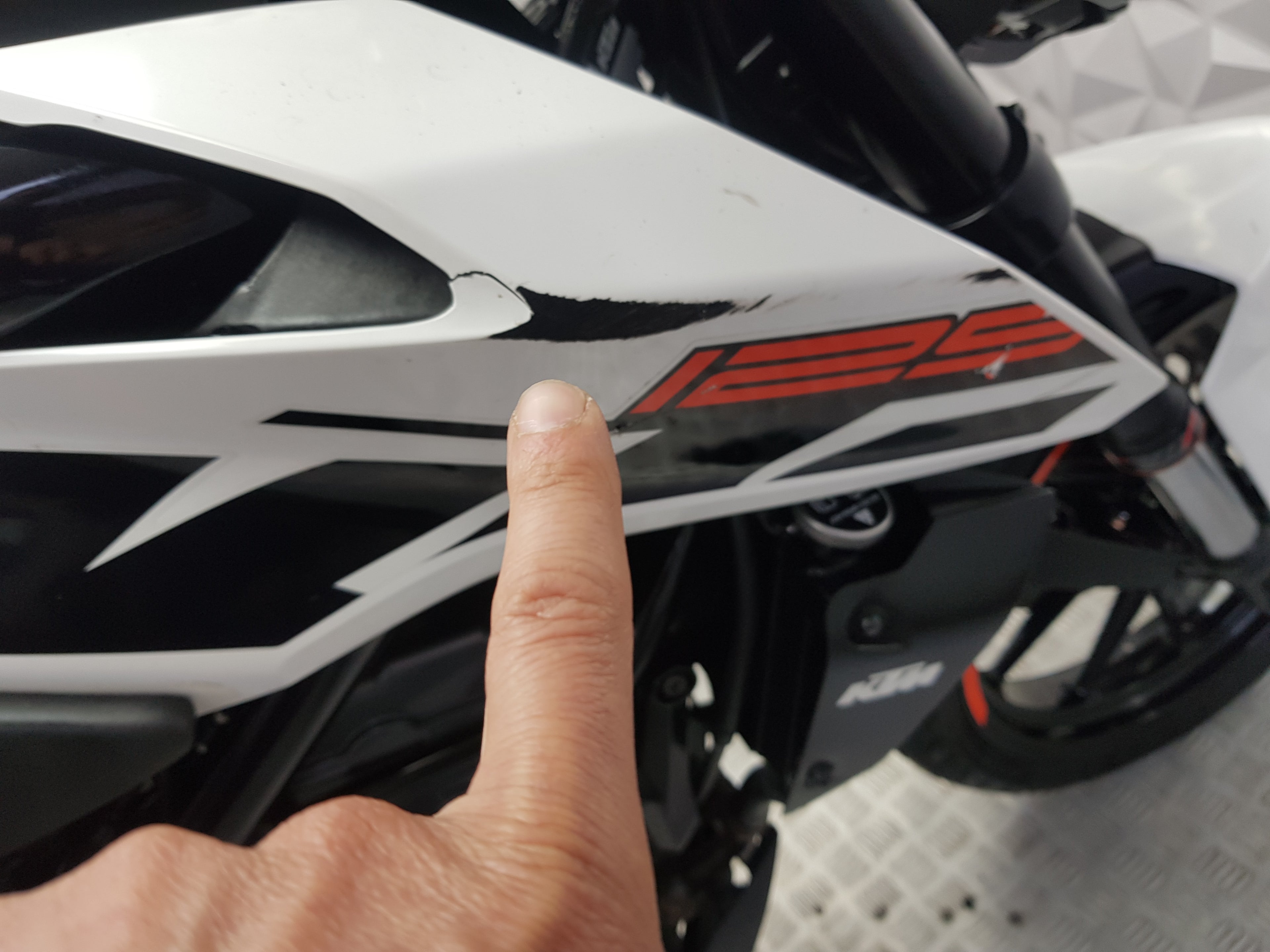 2020 ktm duke 125 ABS