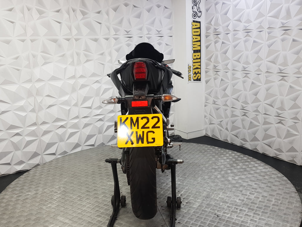 2022 YZF-R125 YAMAHA