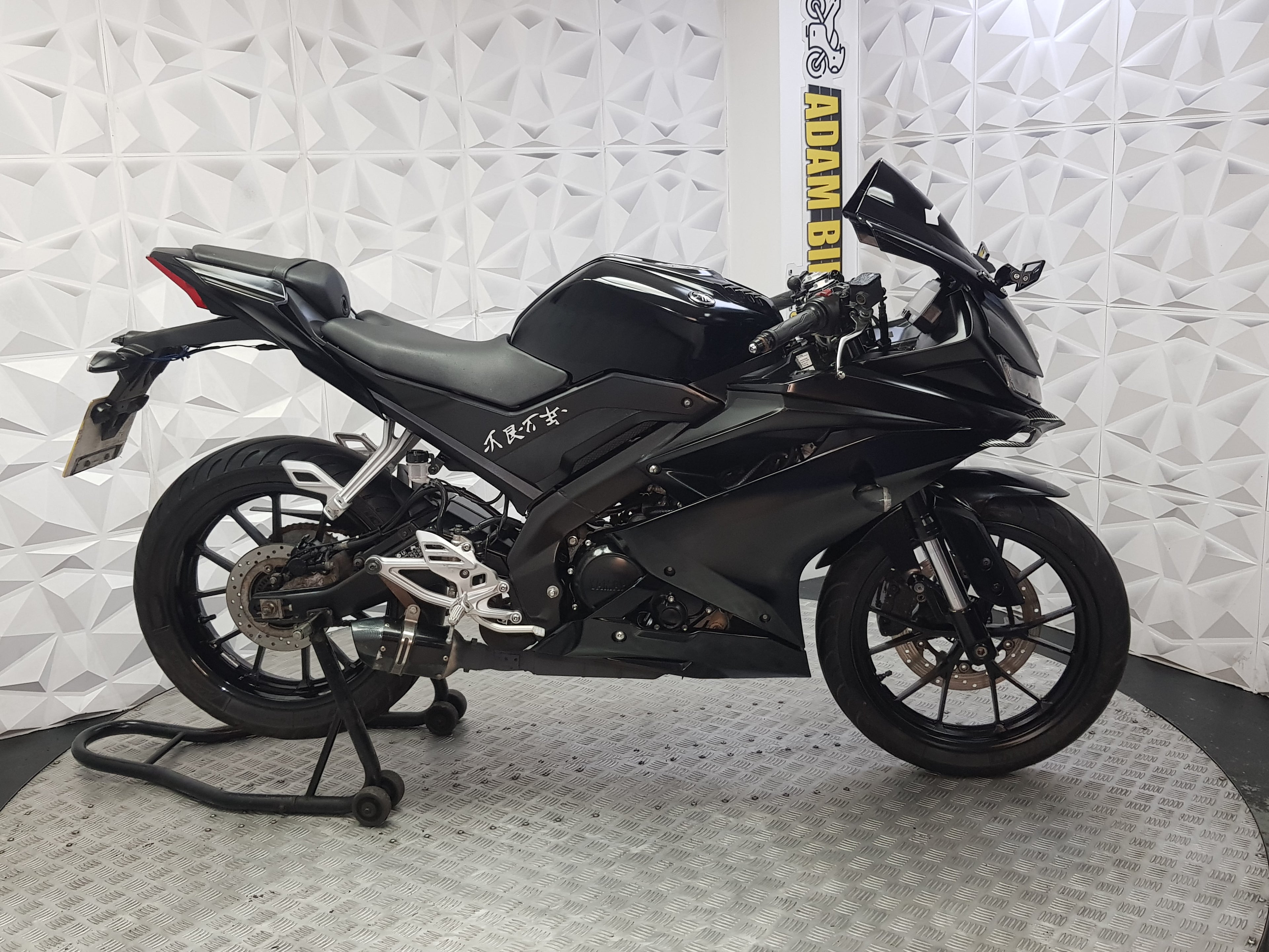 2022 YZF-R125 YAMAHA