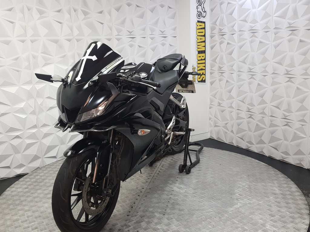 2022 YZF-R125 YAMAHA