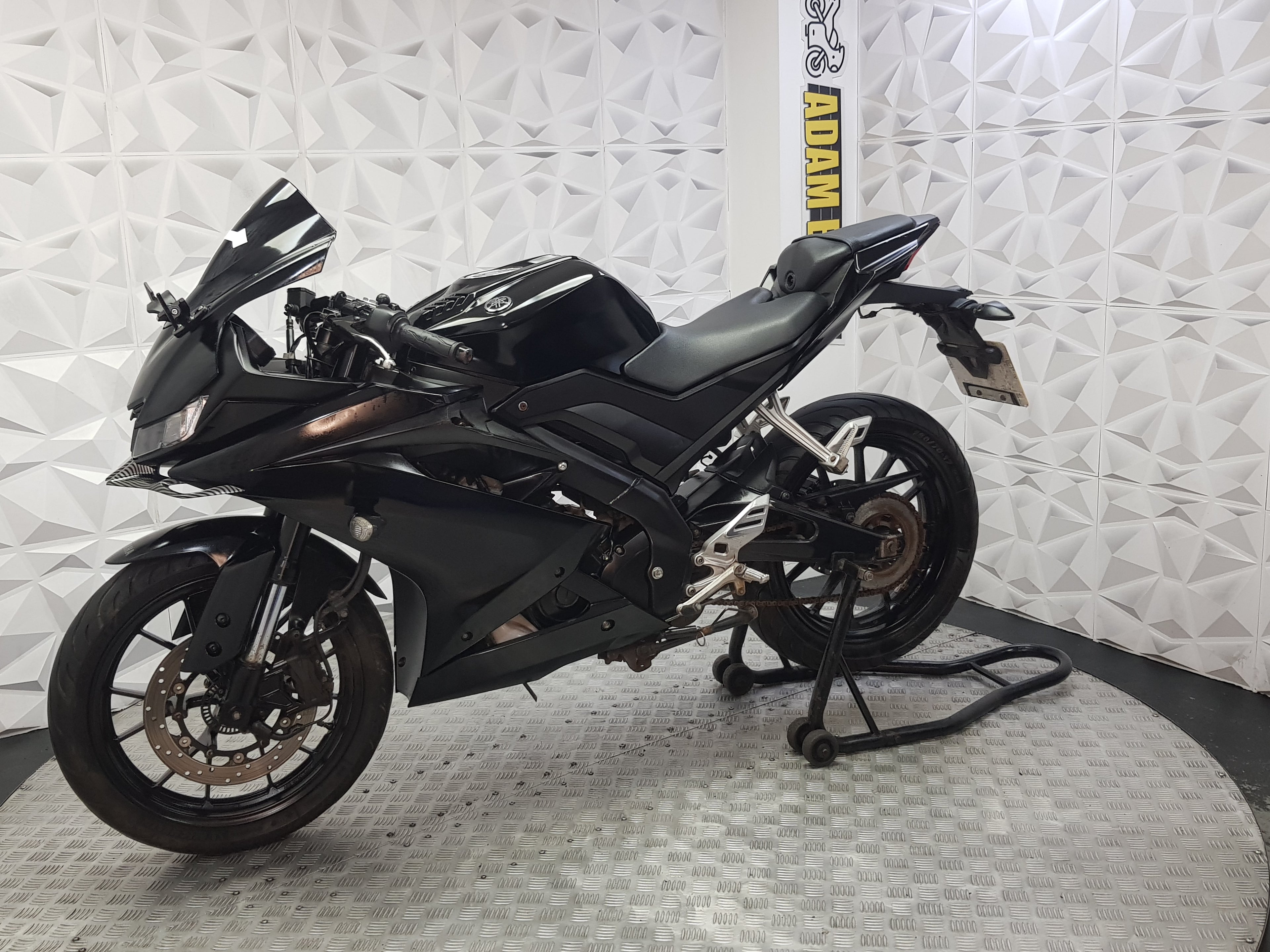 2022 YZF-R125 YAMAHA