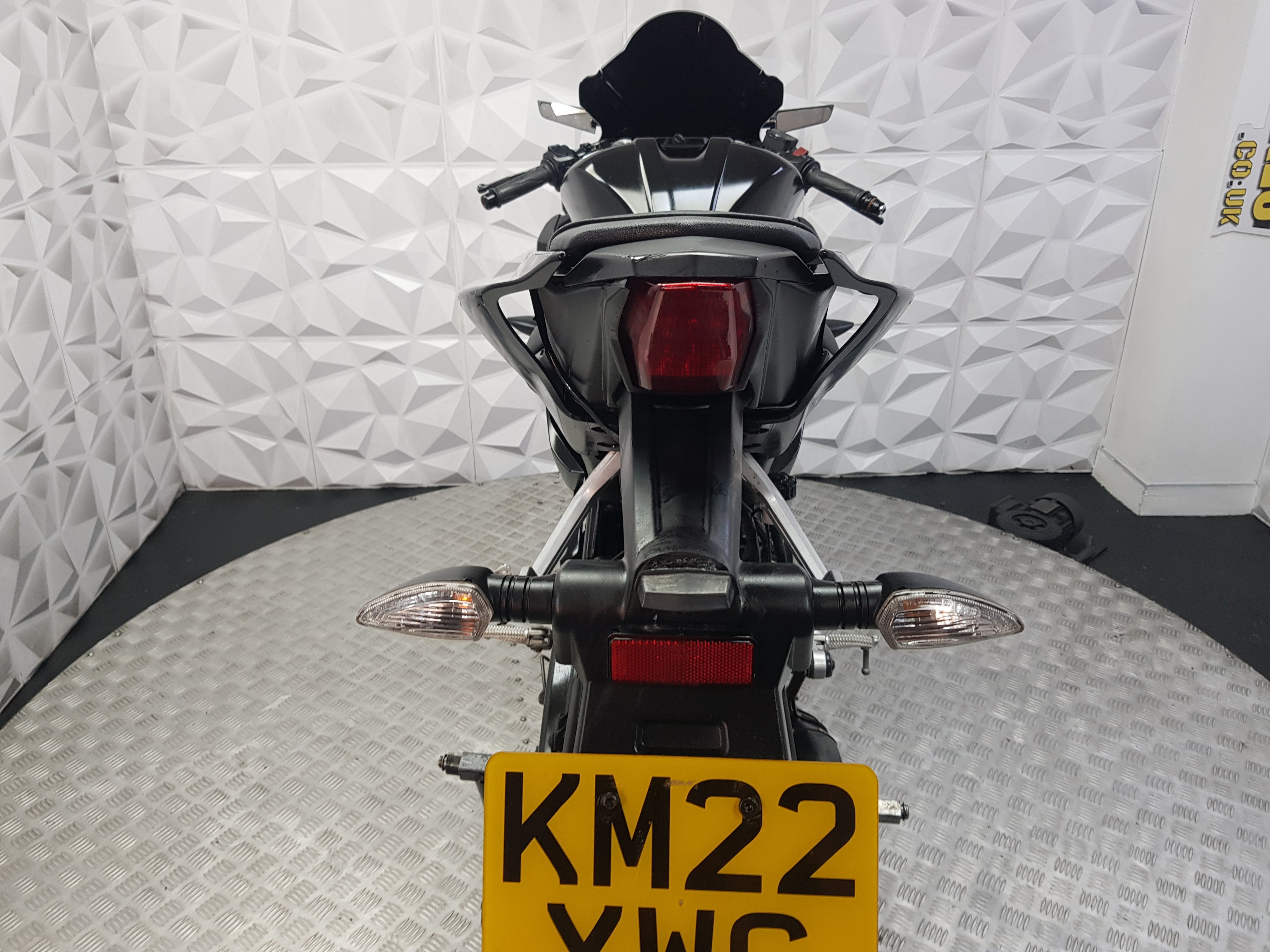 2022 YZF-R125 YAMAHA