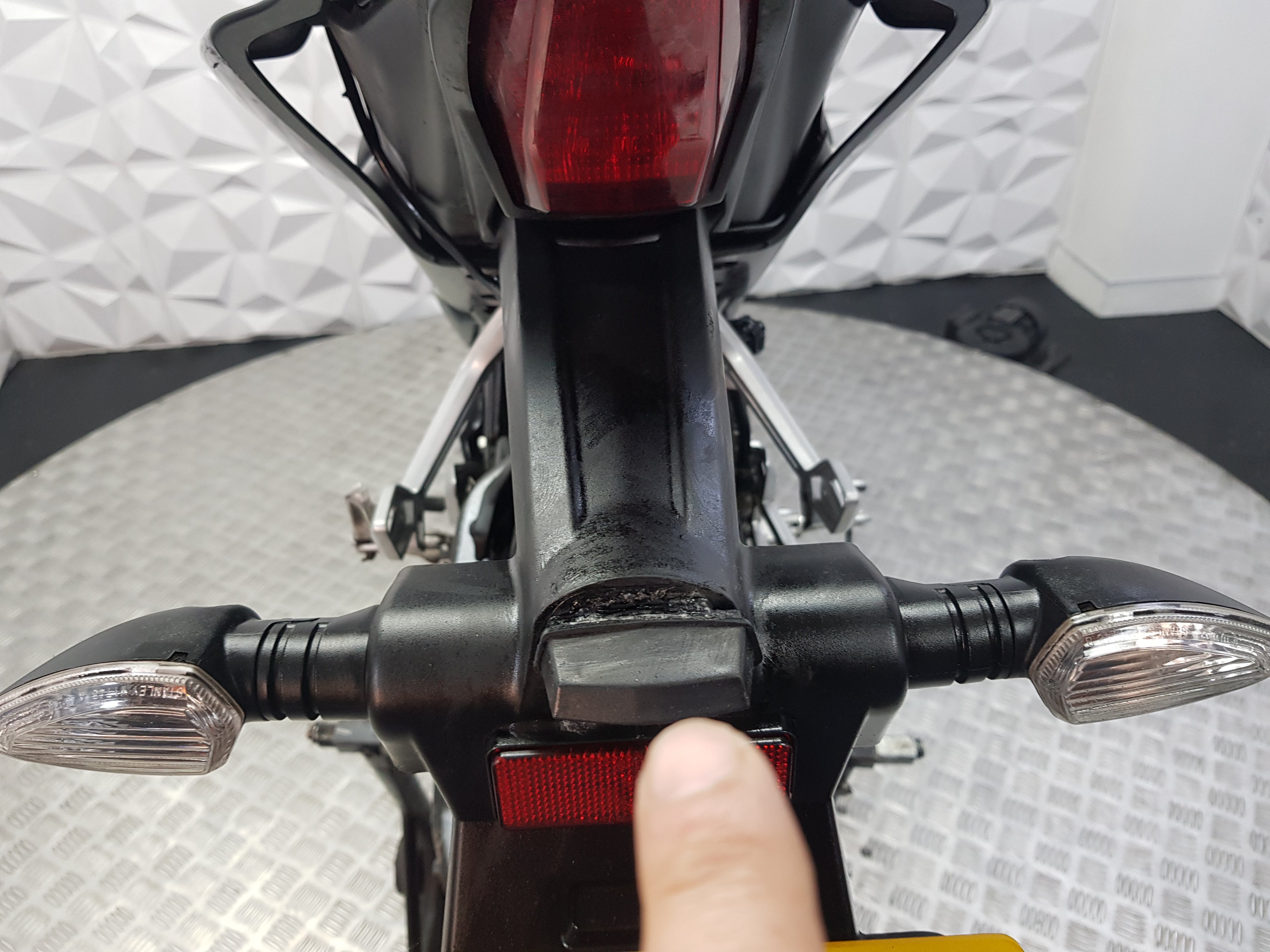 2022 YZF-R125 YAMAHA