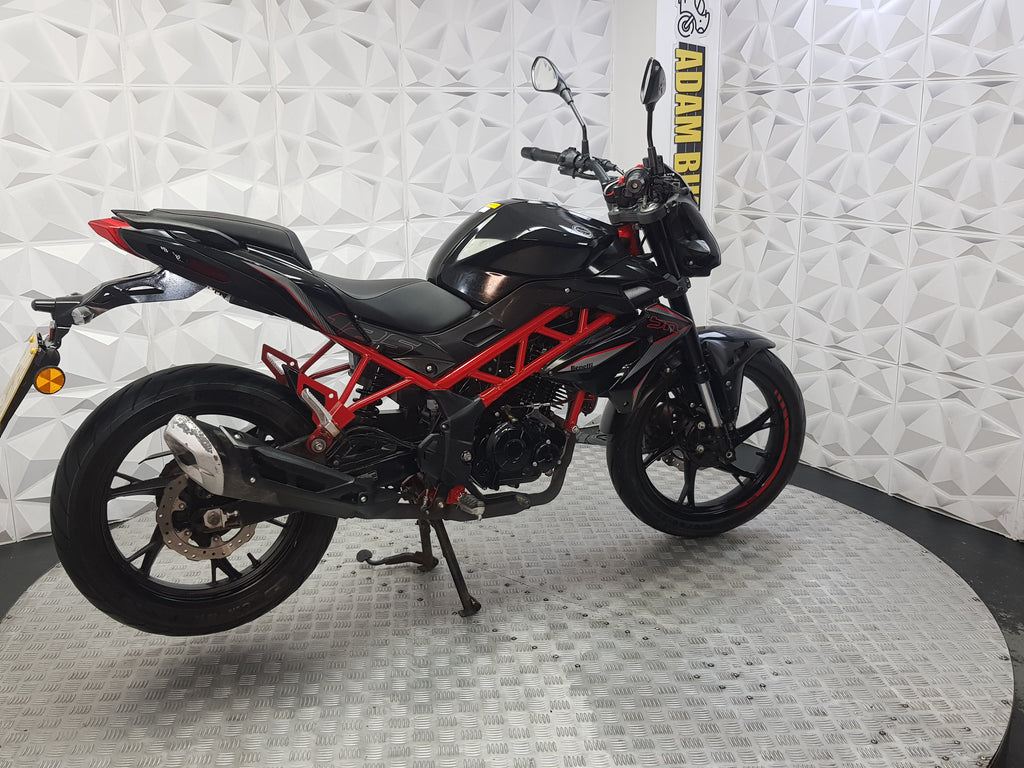 2022 BENELLI BN 125