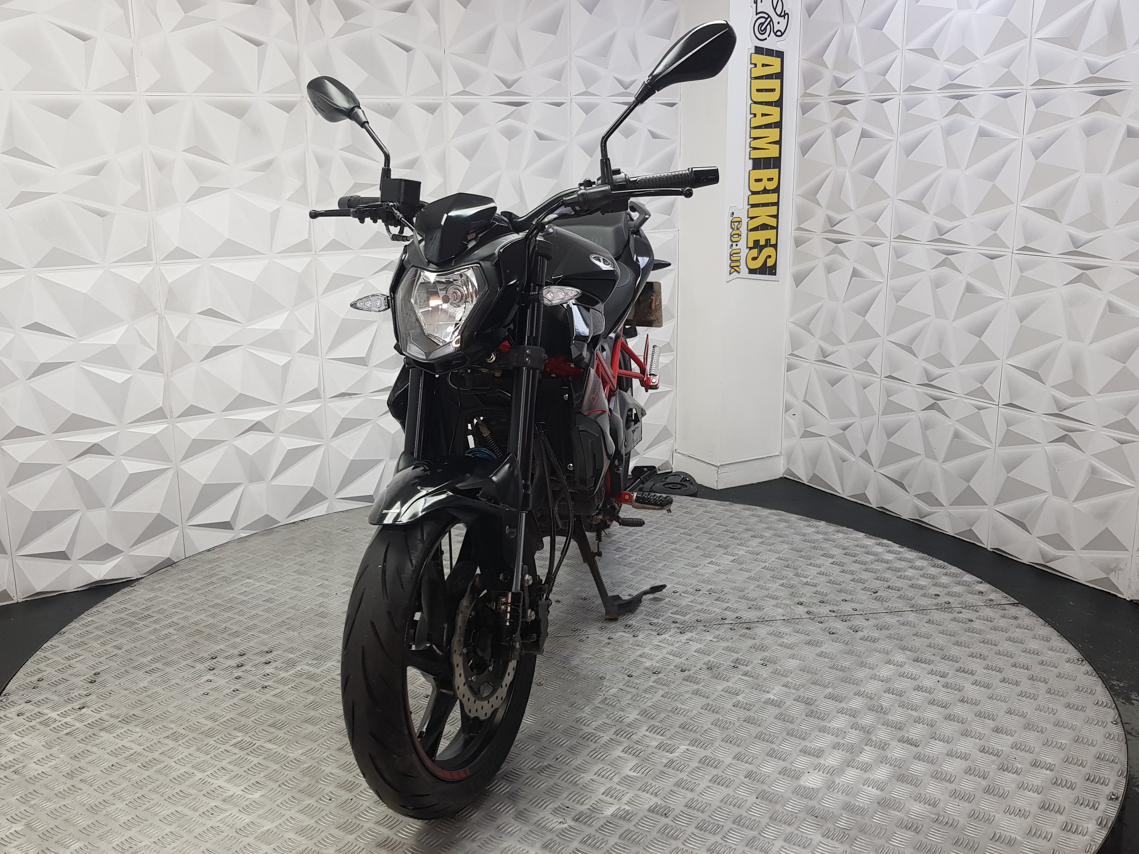2022 BENELLI BN 125