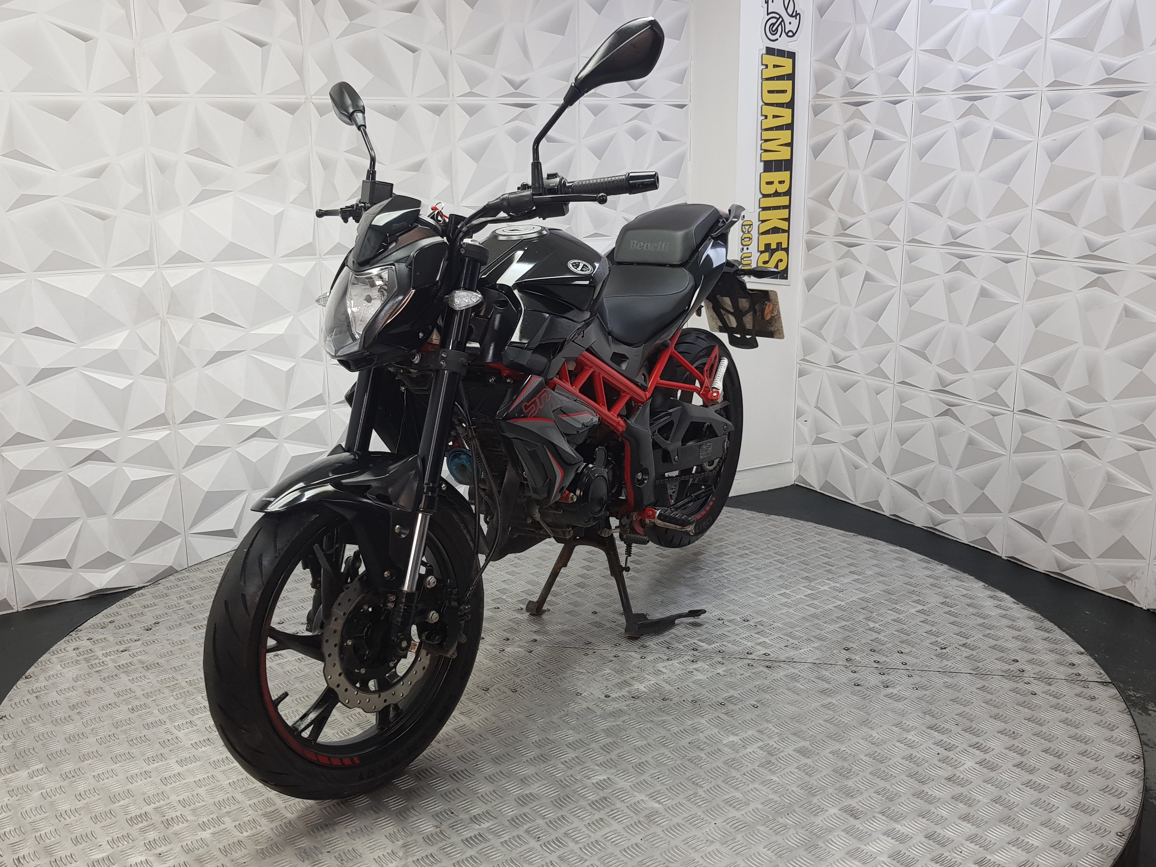 2022 BENELLI BN 125