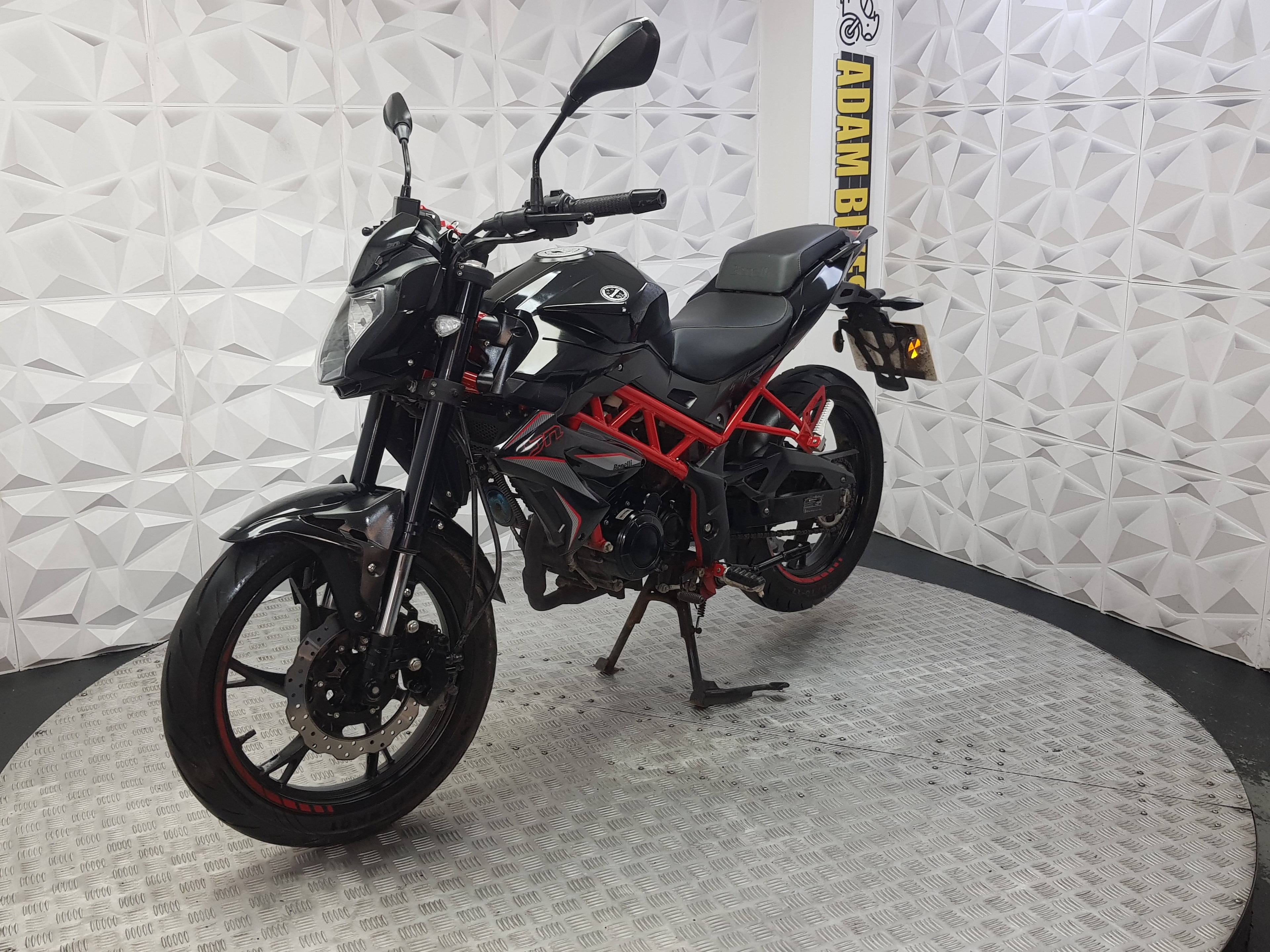 2022 BENELLI BN 125