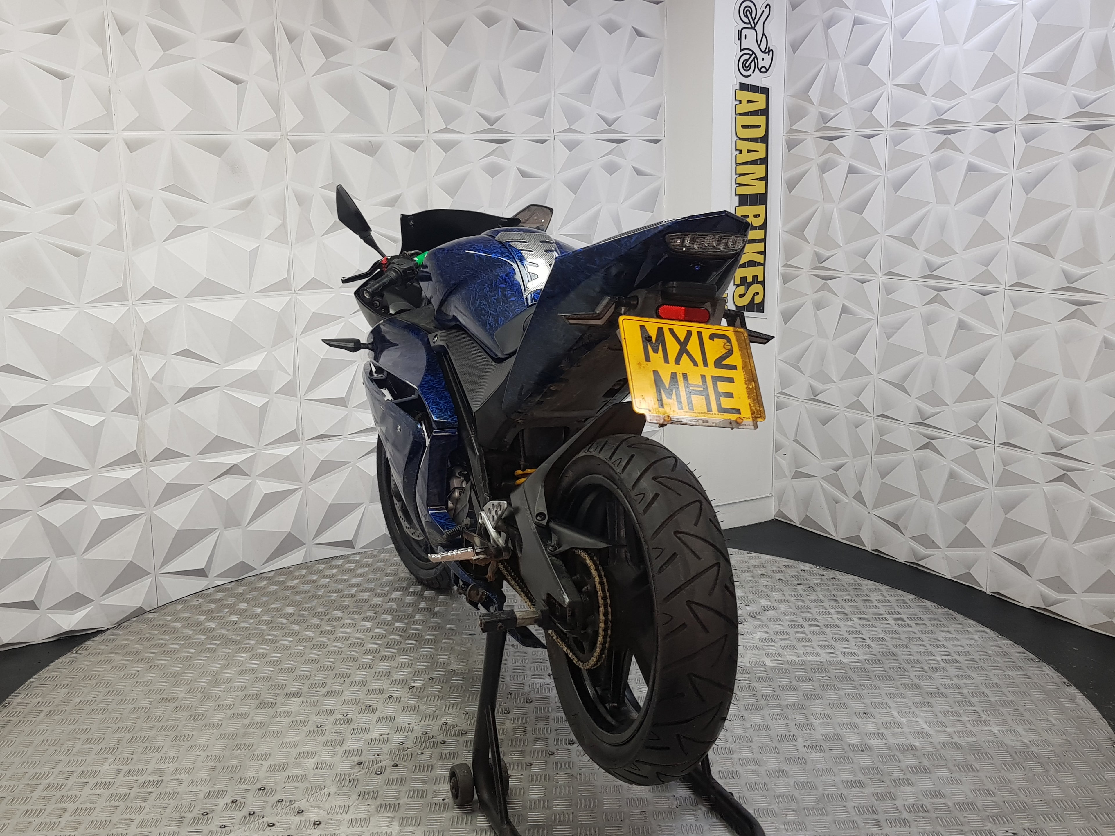 2012 YAMAHA YZF R125