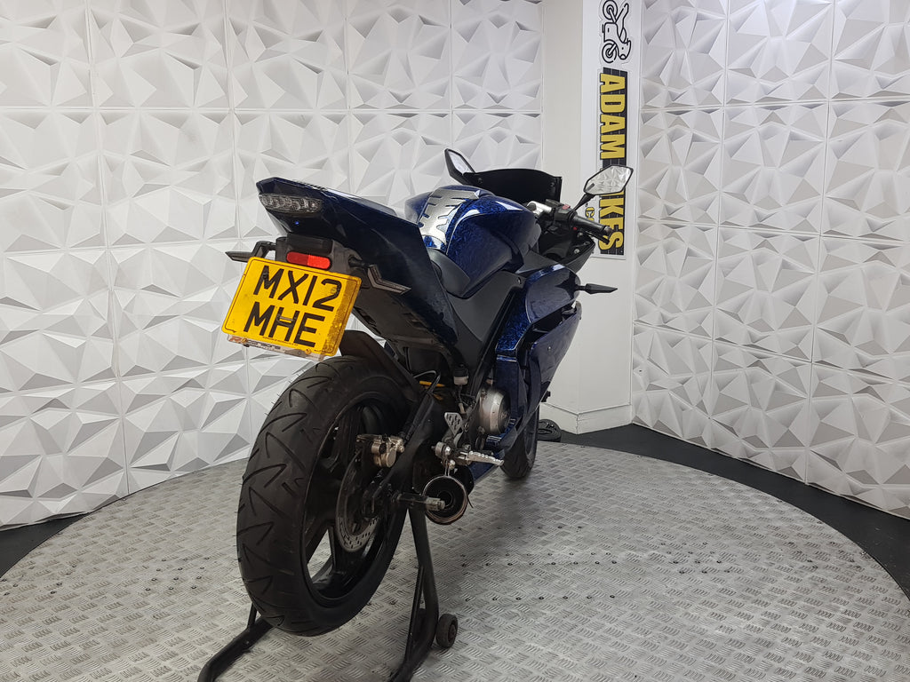 2012 YAMAHA YZF R125