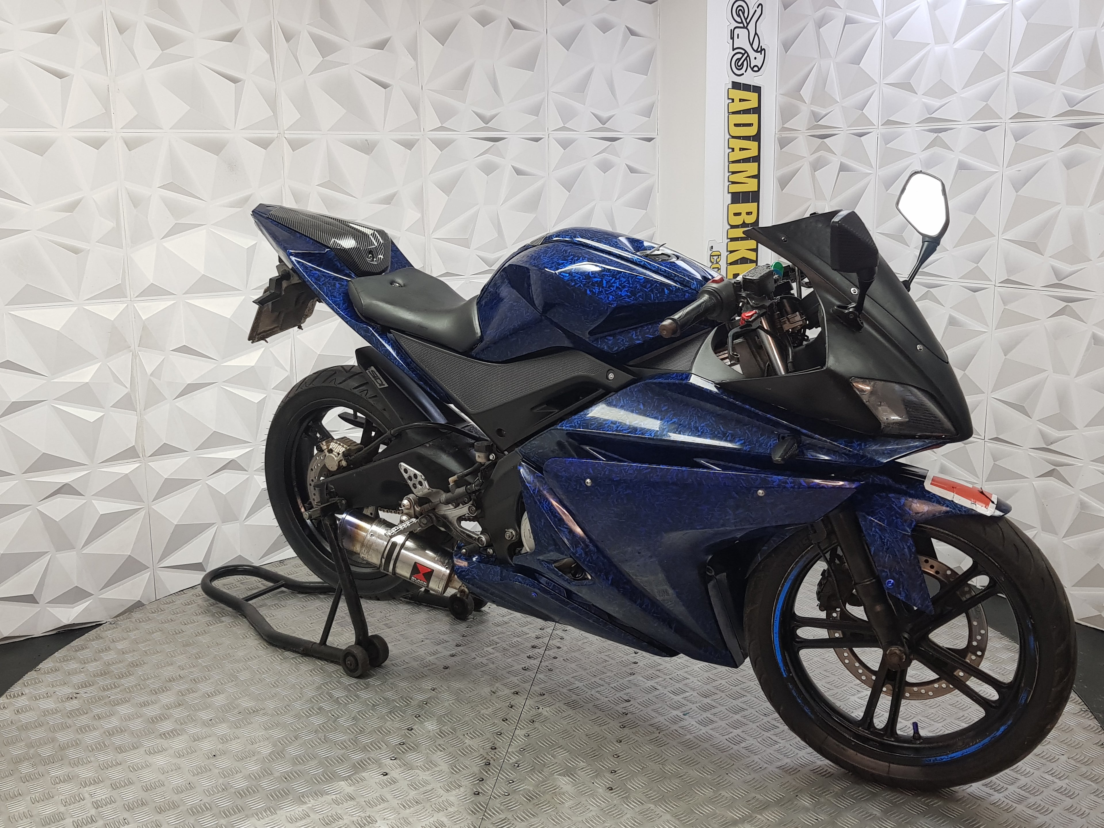 2012 YAMAHA YZF R125