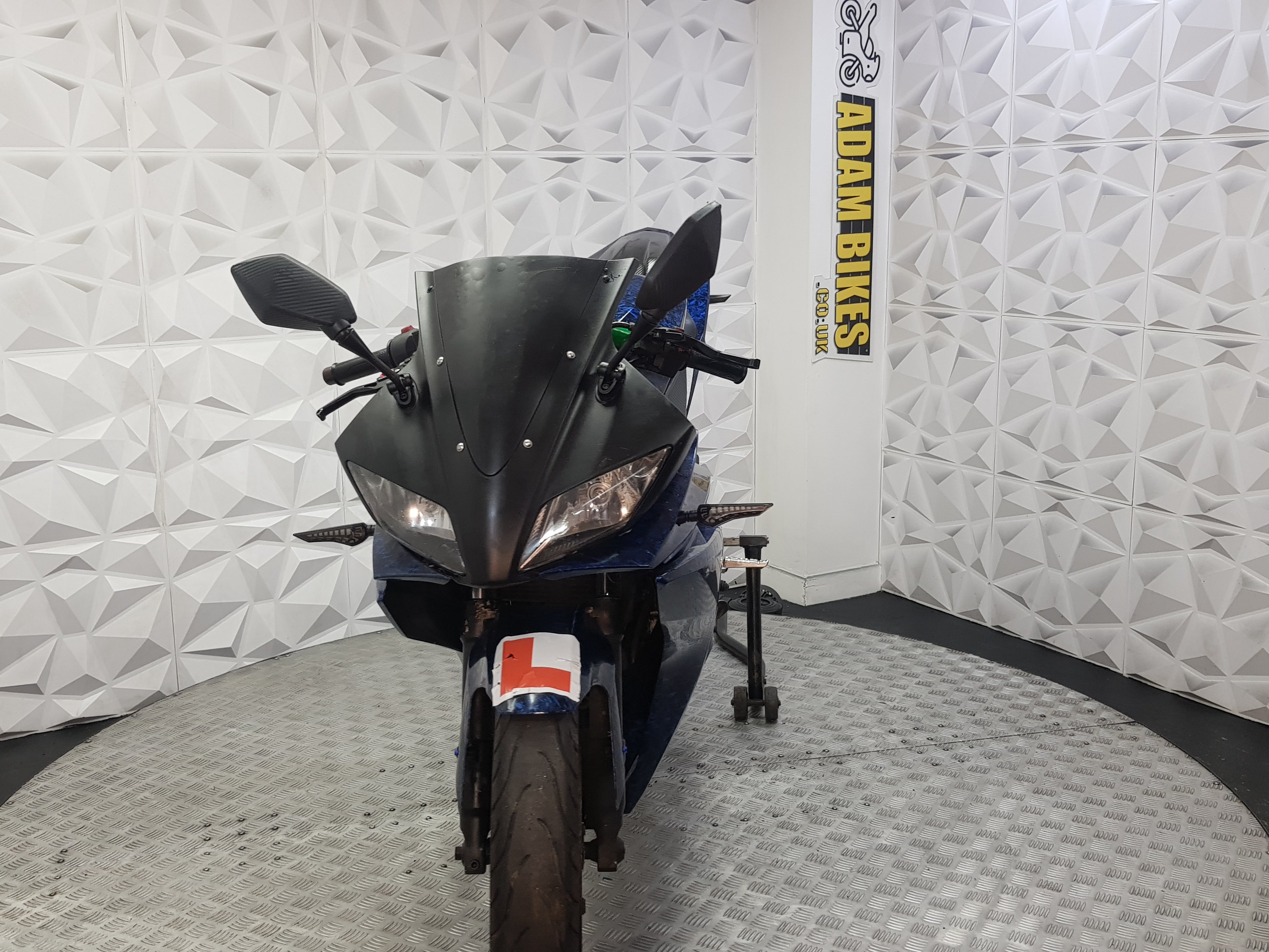 2012 YAMAHA YZF R125