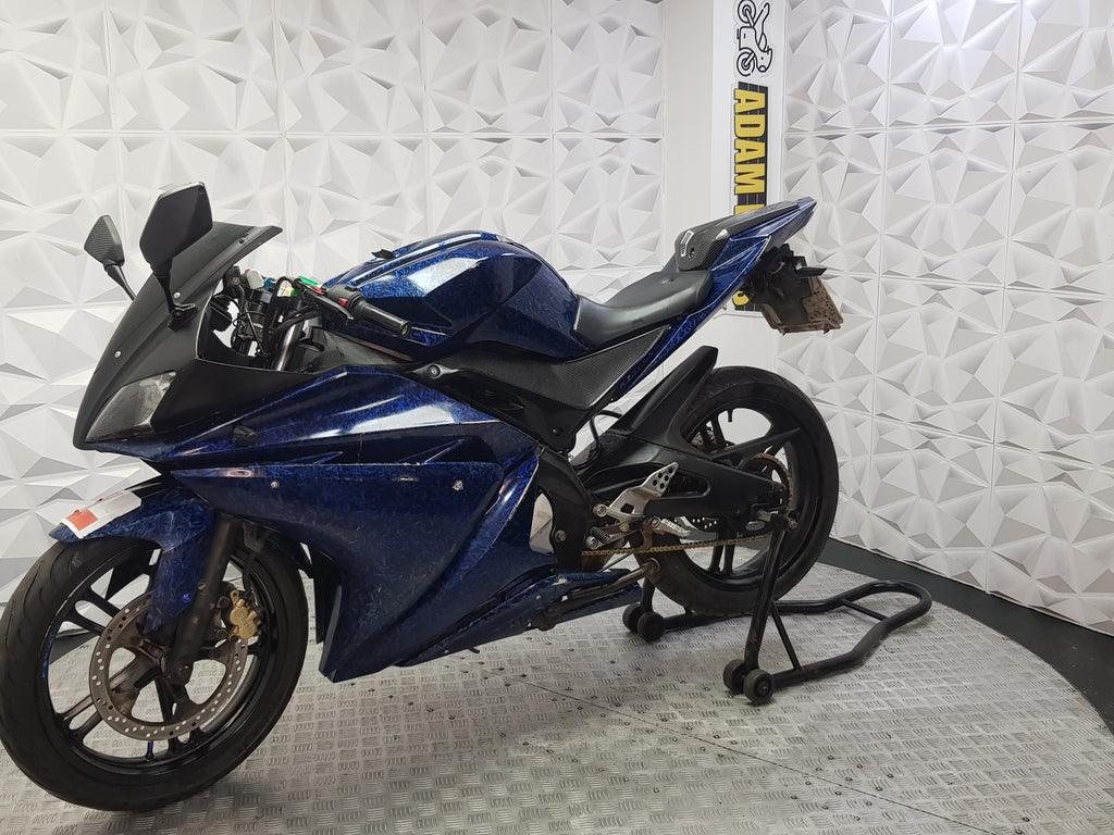 2012 YAMAHA YZF R125