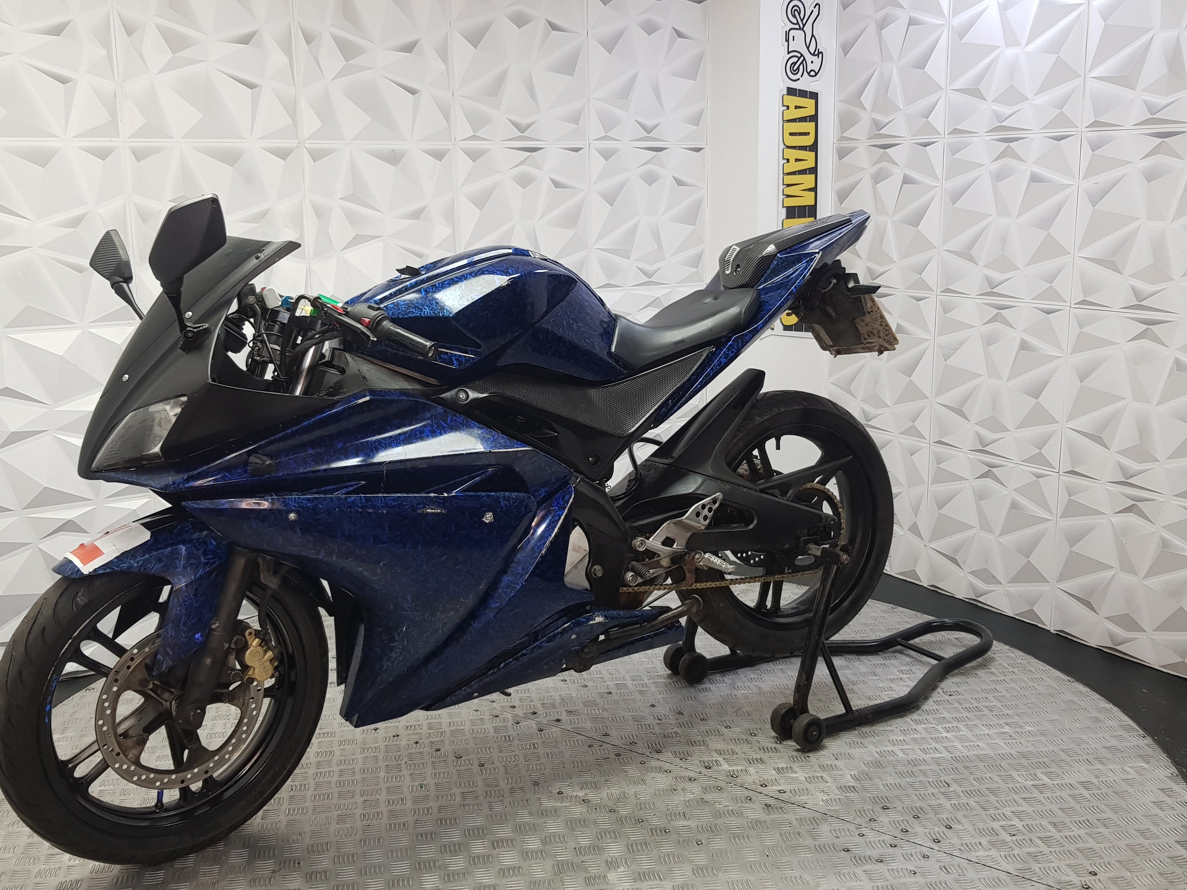 2012 YAMAHA YZF R125