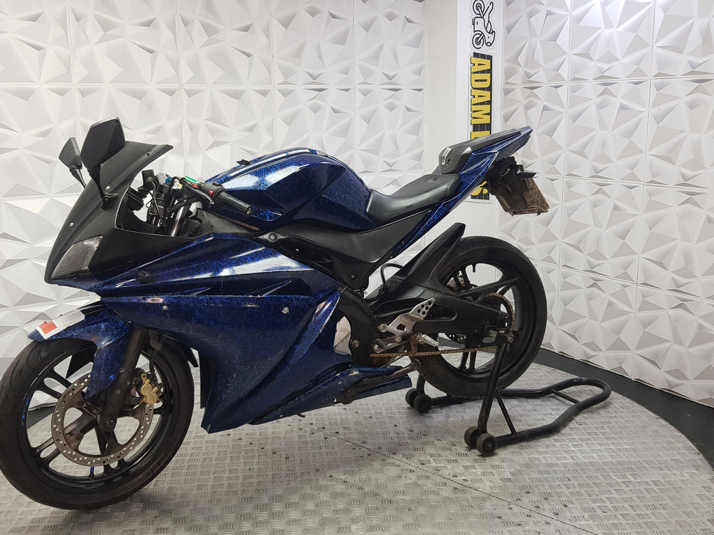 2012 YAMAHA YZF R125