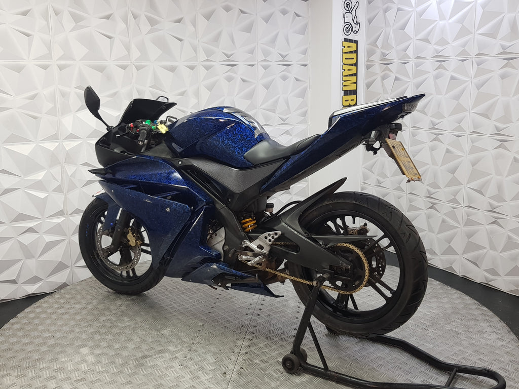 2012 YAMAHA YZF R125