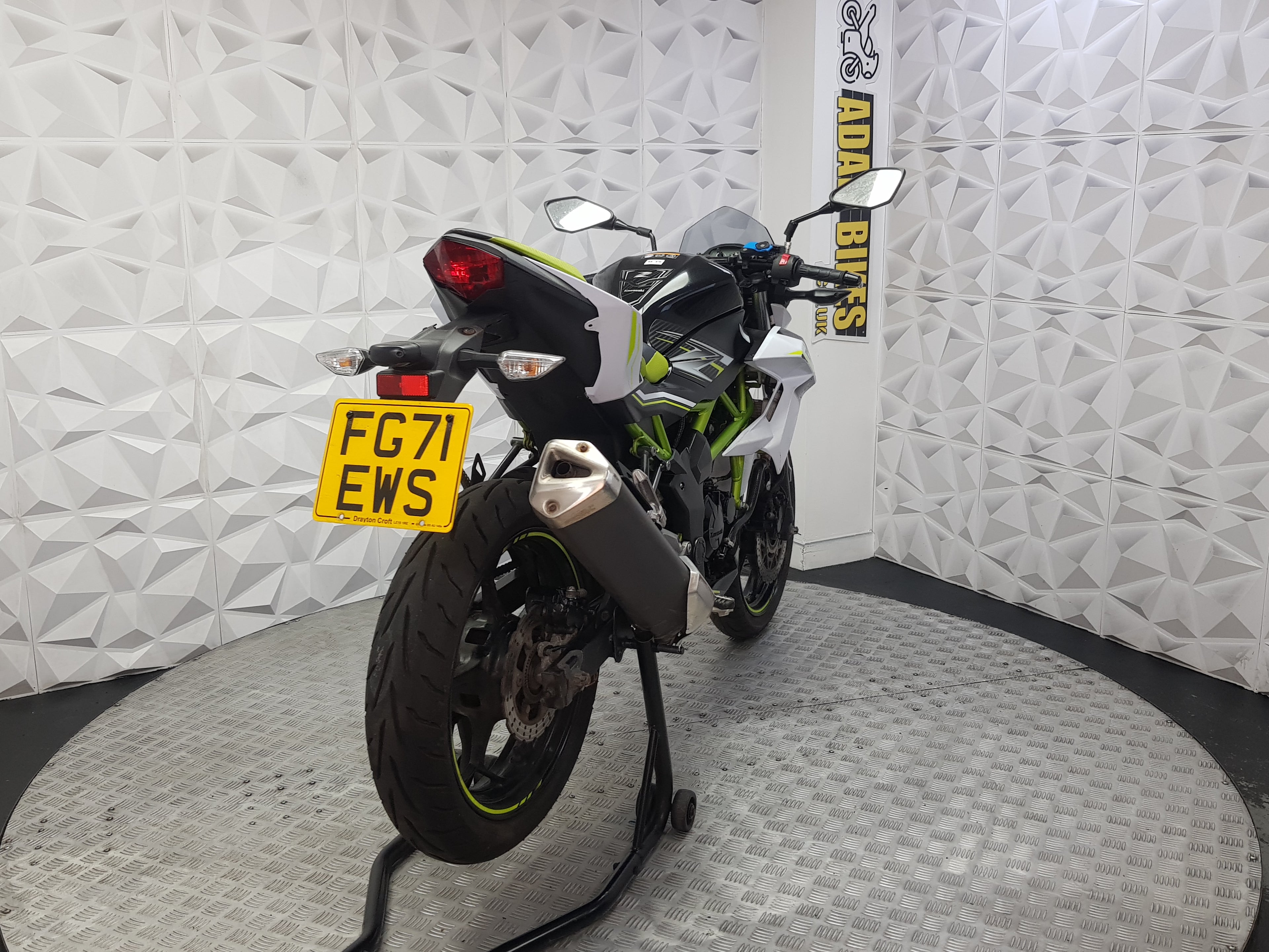 2021 KAWASAKI Z125 ABS