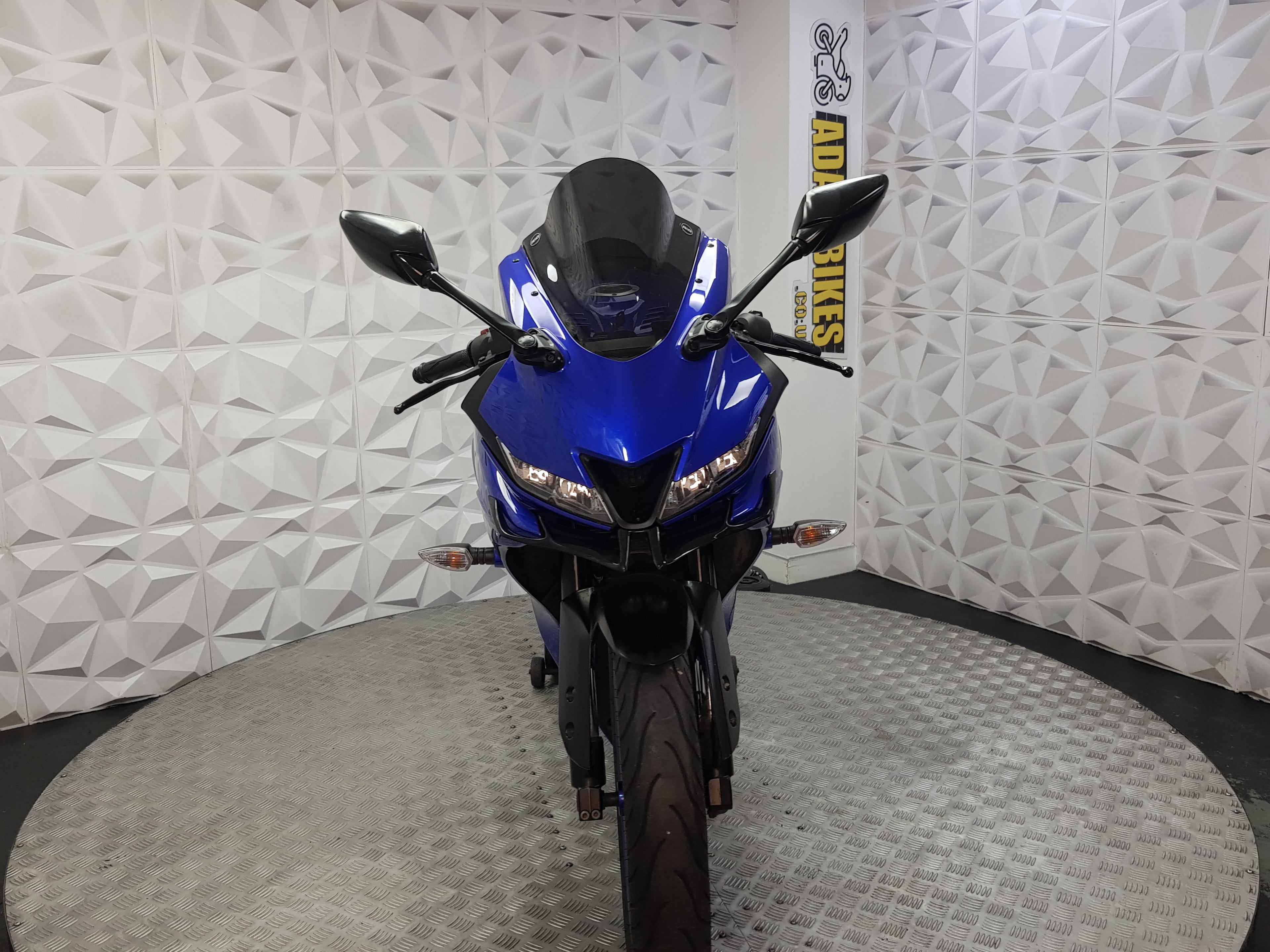 2021 Yamaha R125 ABS