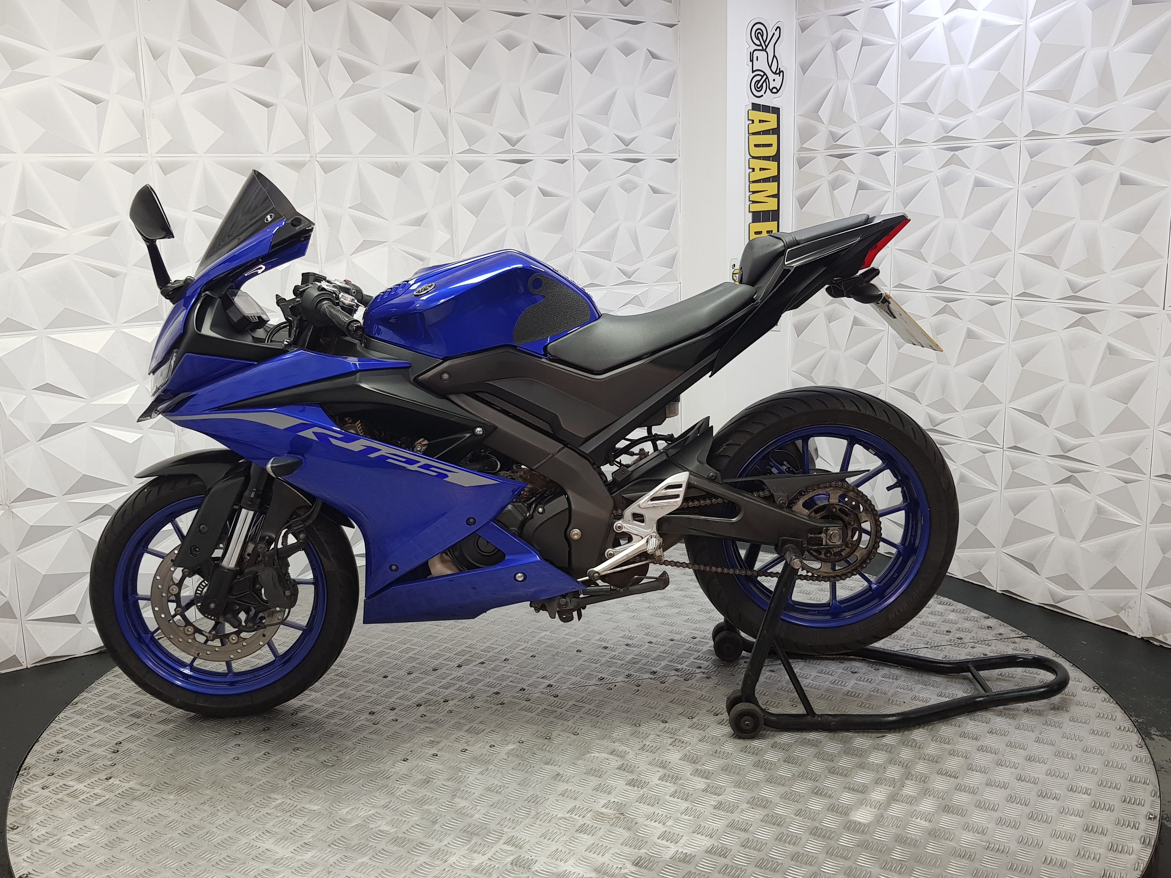 2021 Yamaha R125 ABS