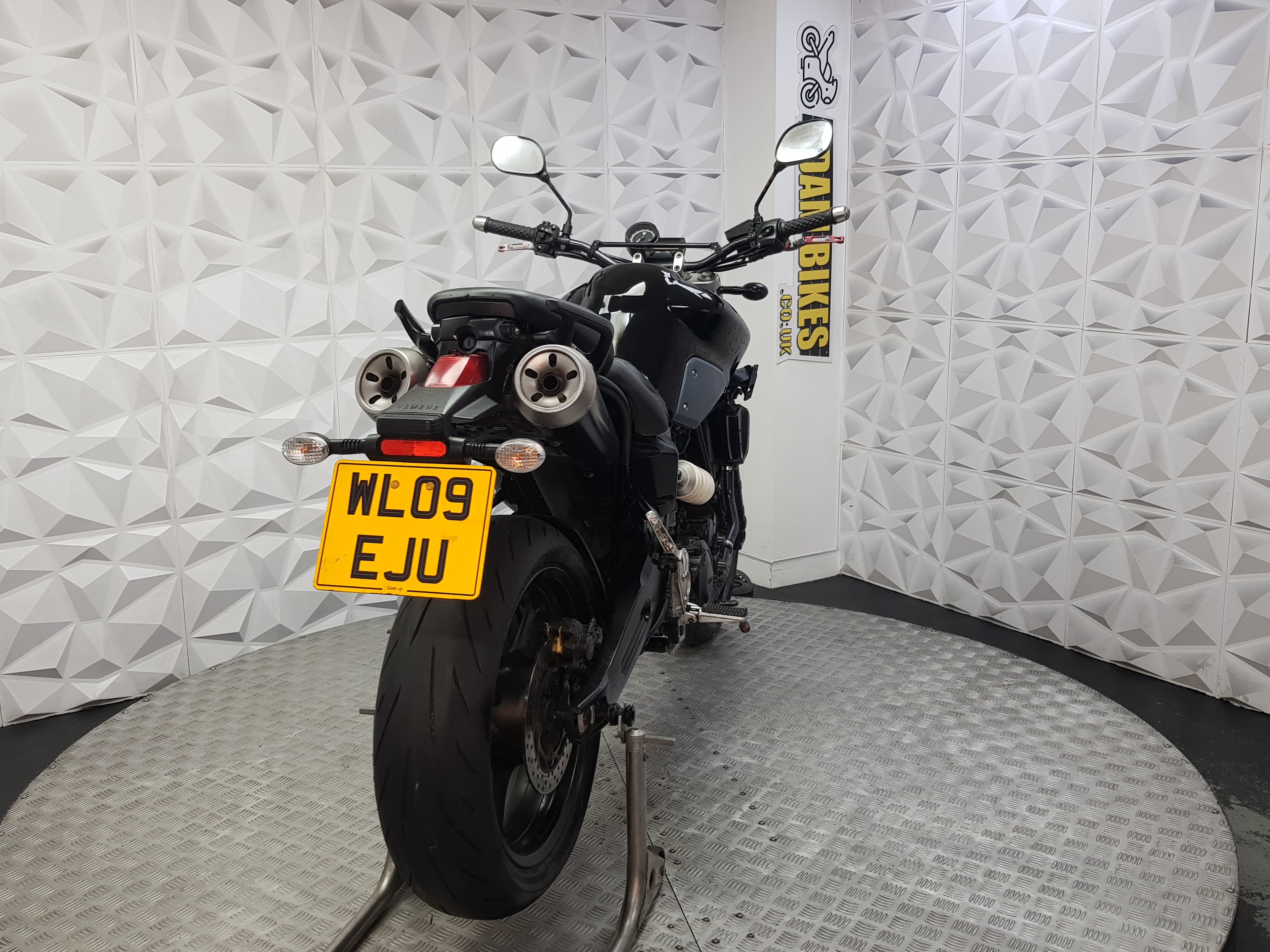 2009 YAMAHA MT03