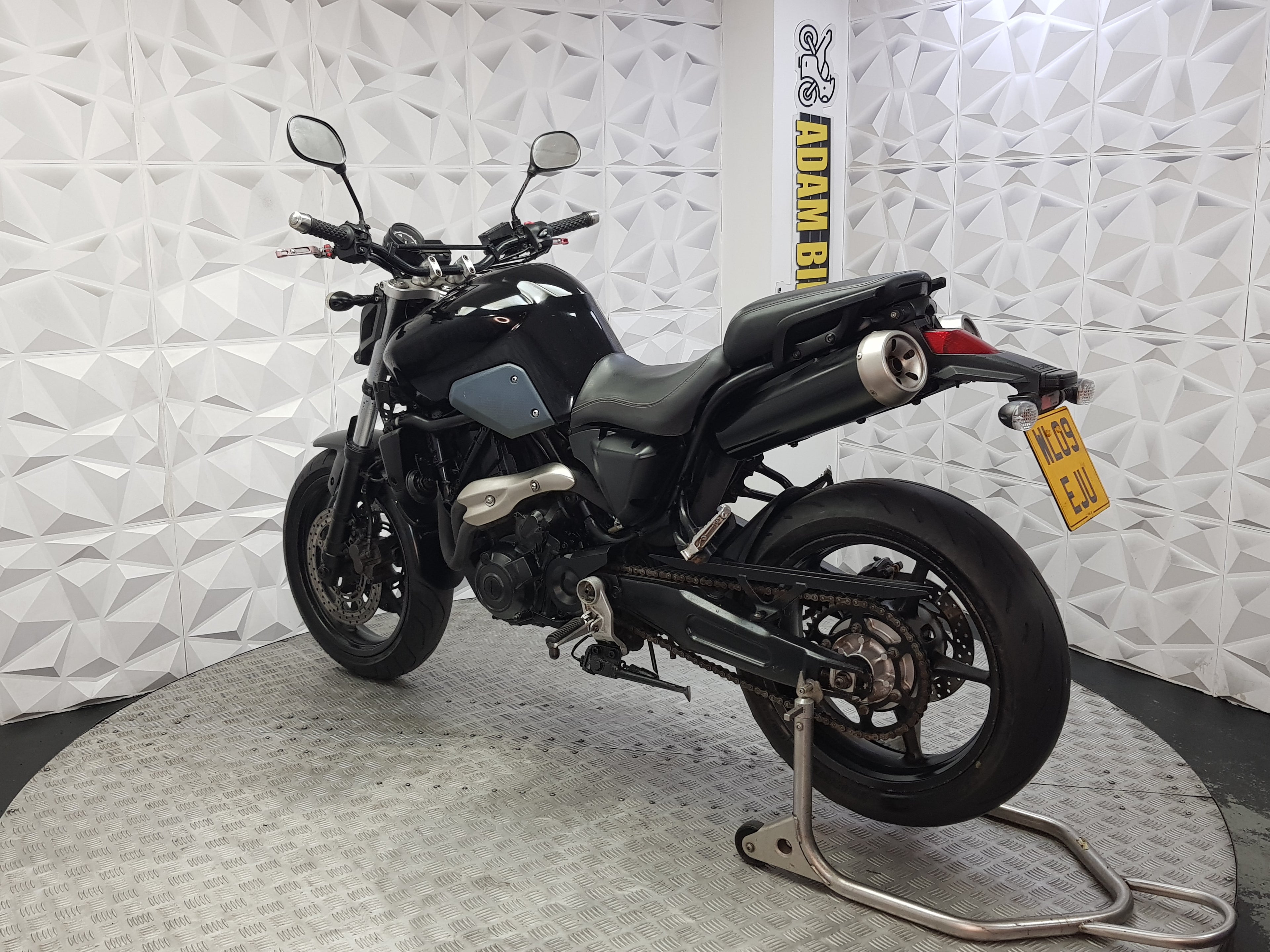 2009 YAMAHA MT03