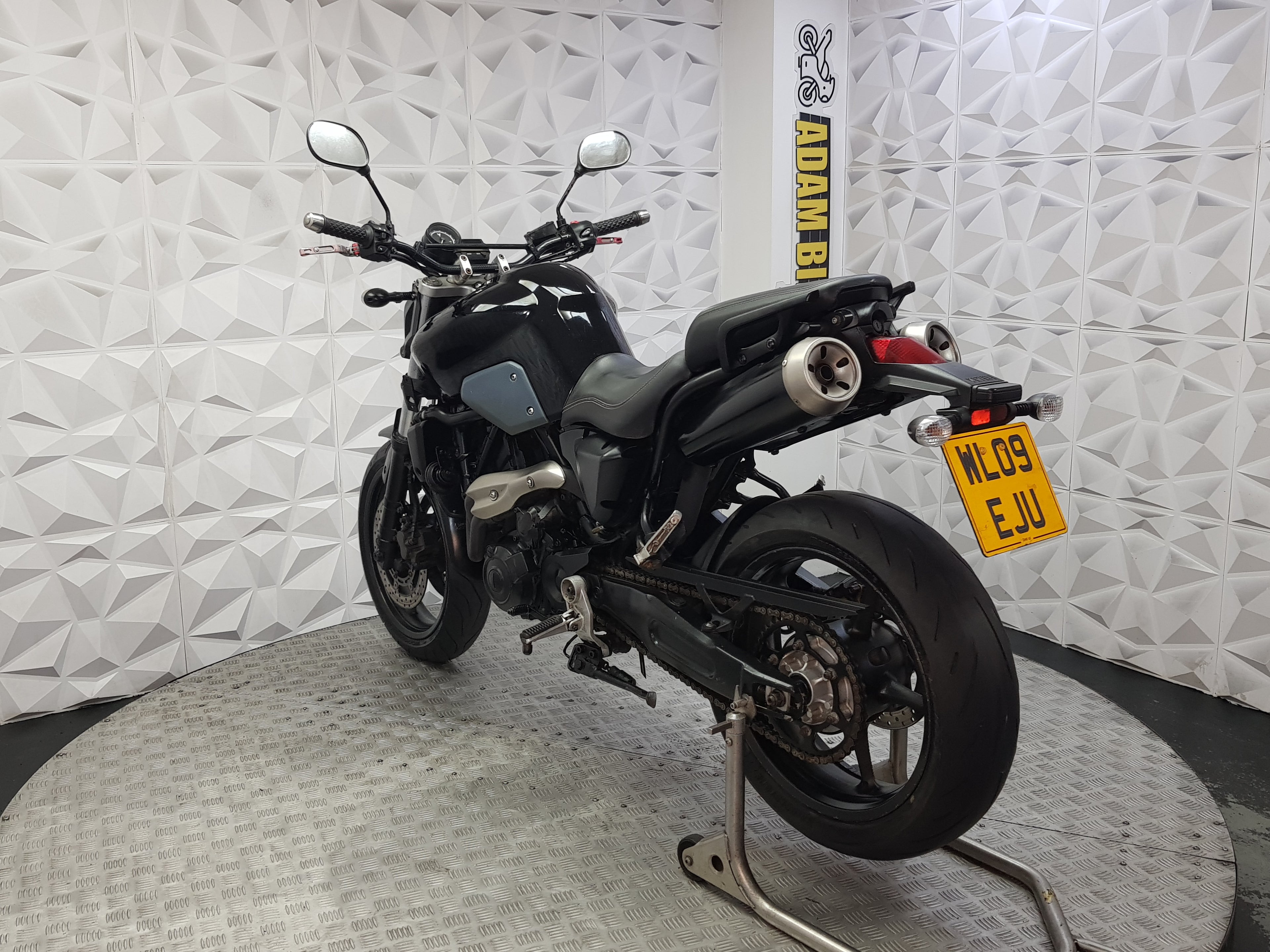 2009 YAMAHA MT03