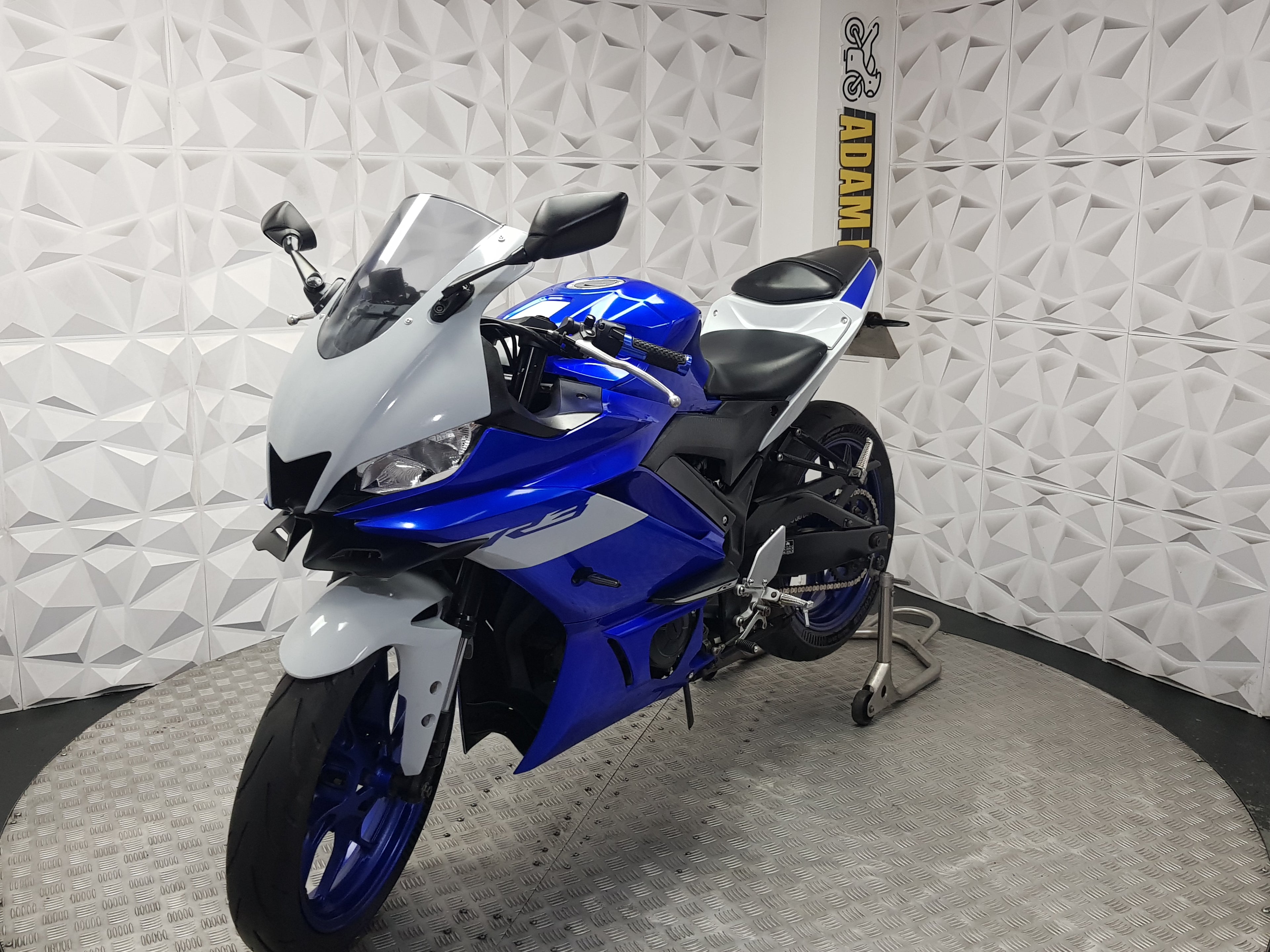 2021 YAMAHA YZF R3 ABS