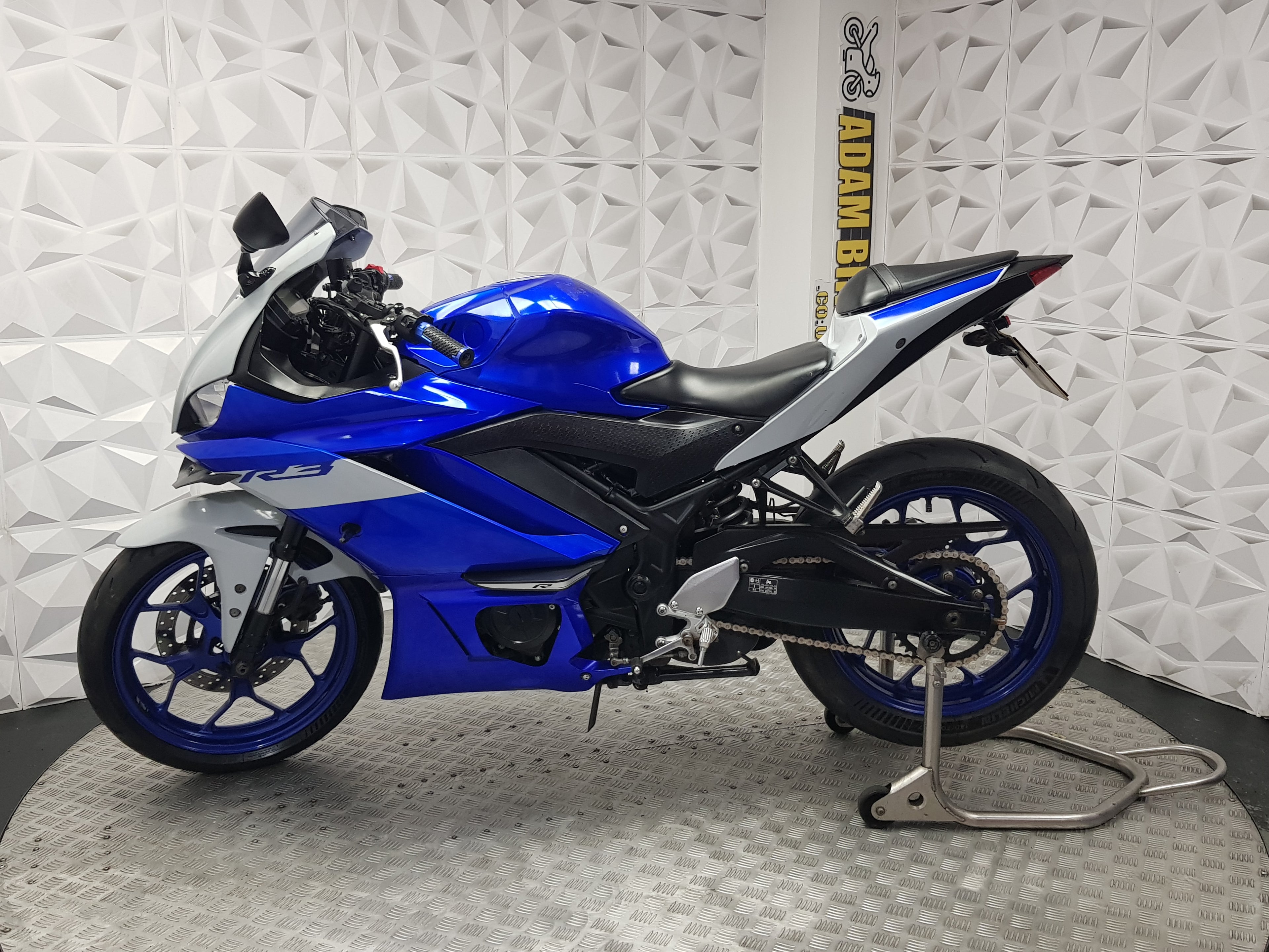 2021 YAMAHA YZF R3 ABS