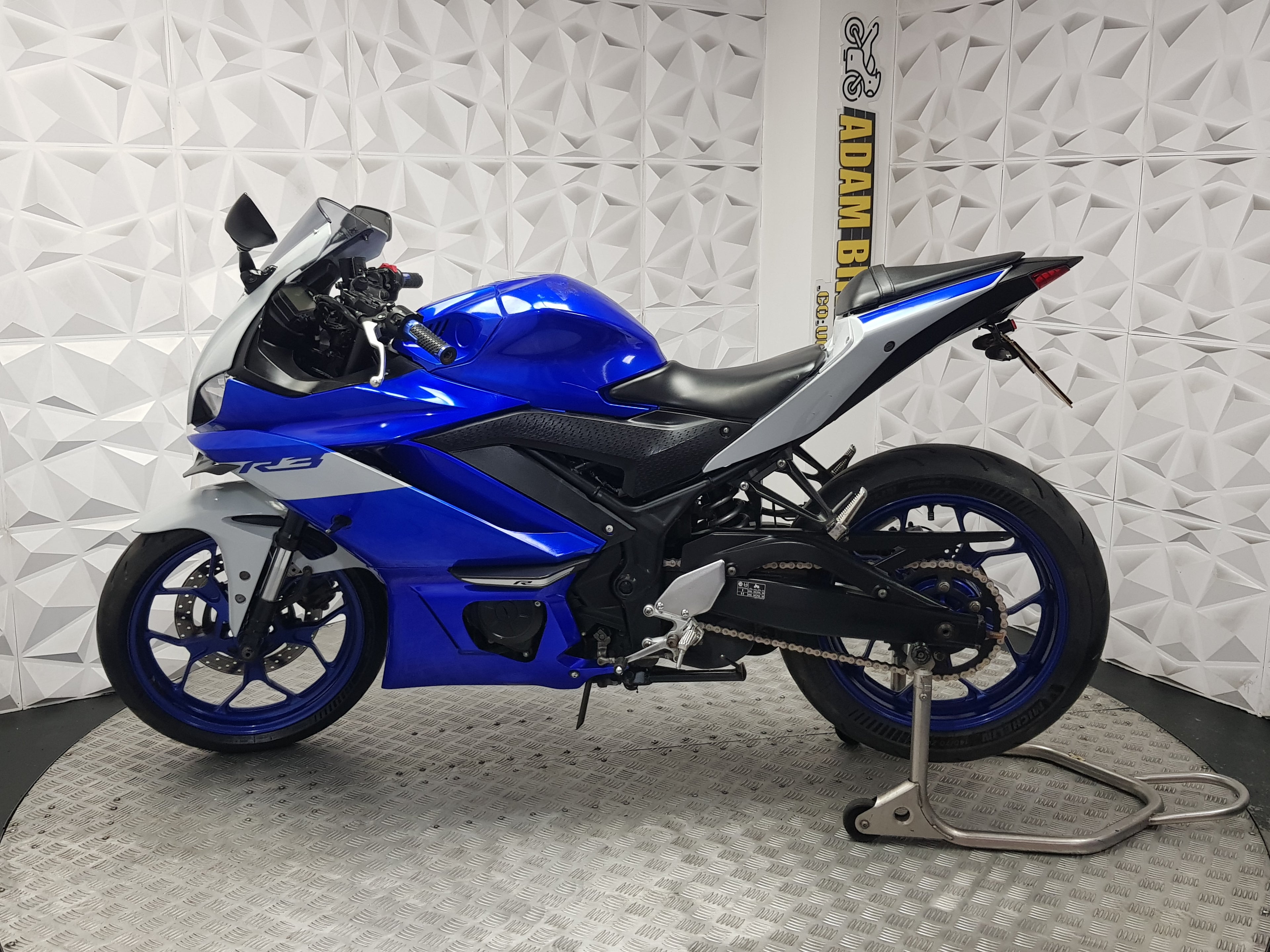 2021 YAMAHA YZF R3 ABS