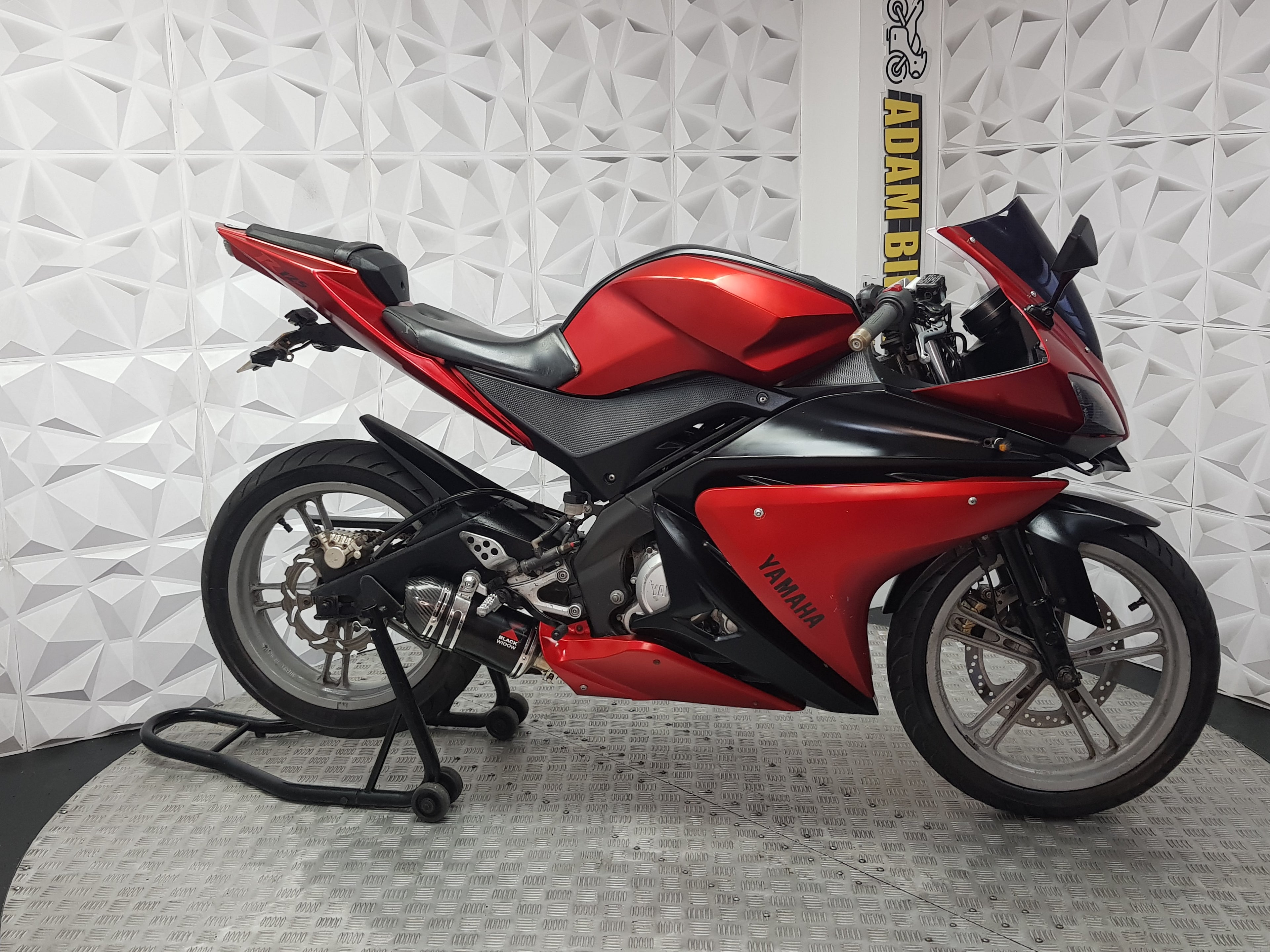 2009 yamaha yzf r125