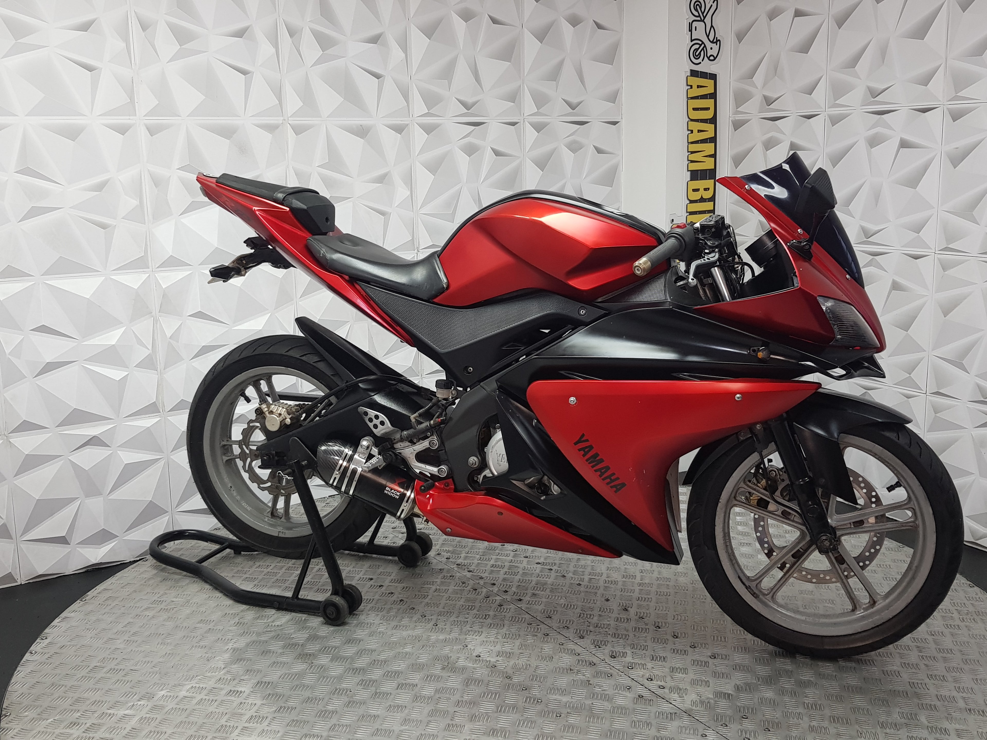 2009 yamaha yzf r125