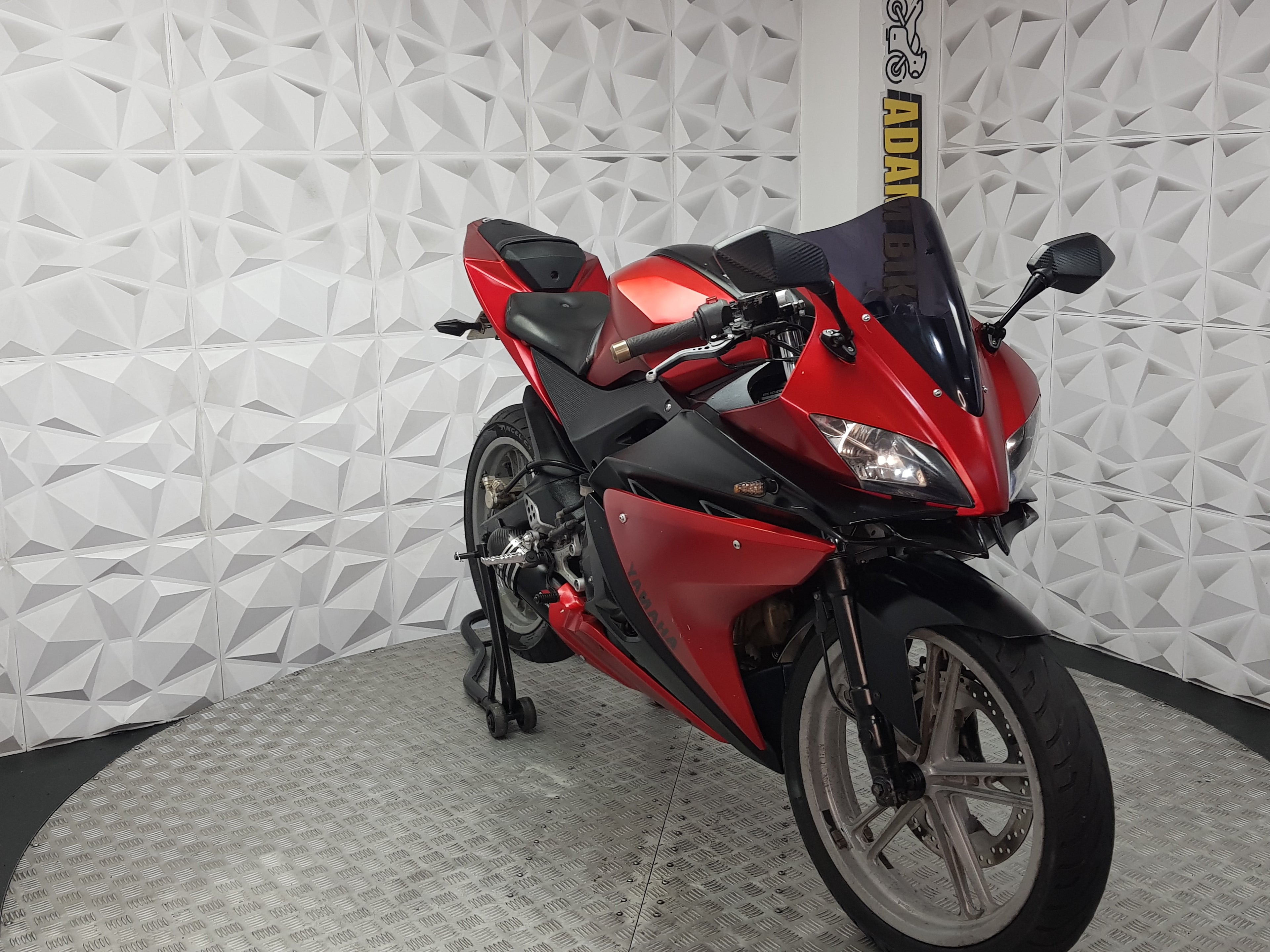 2009 yamaha yzf r125