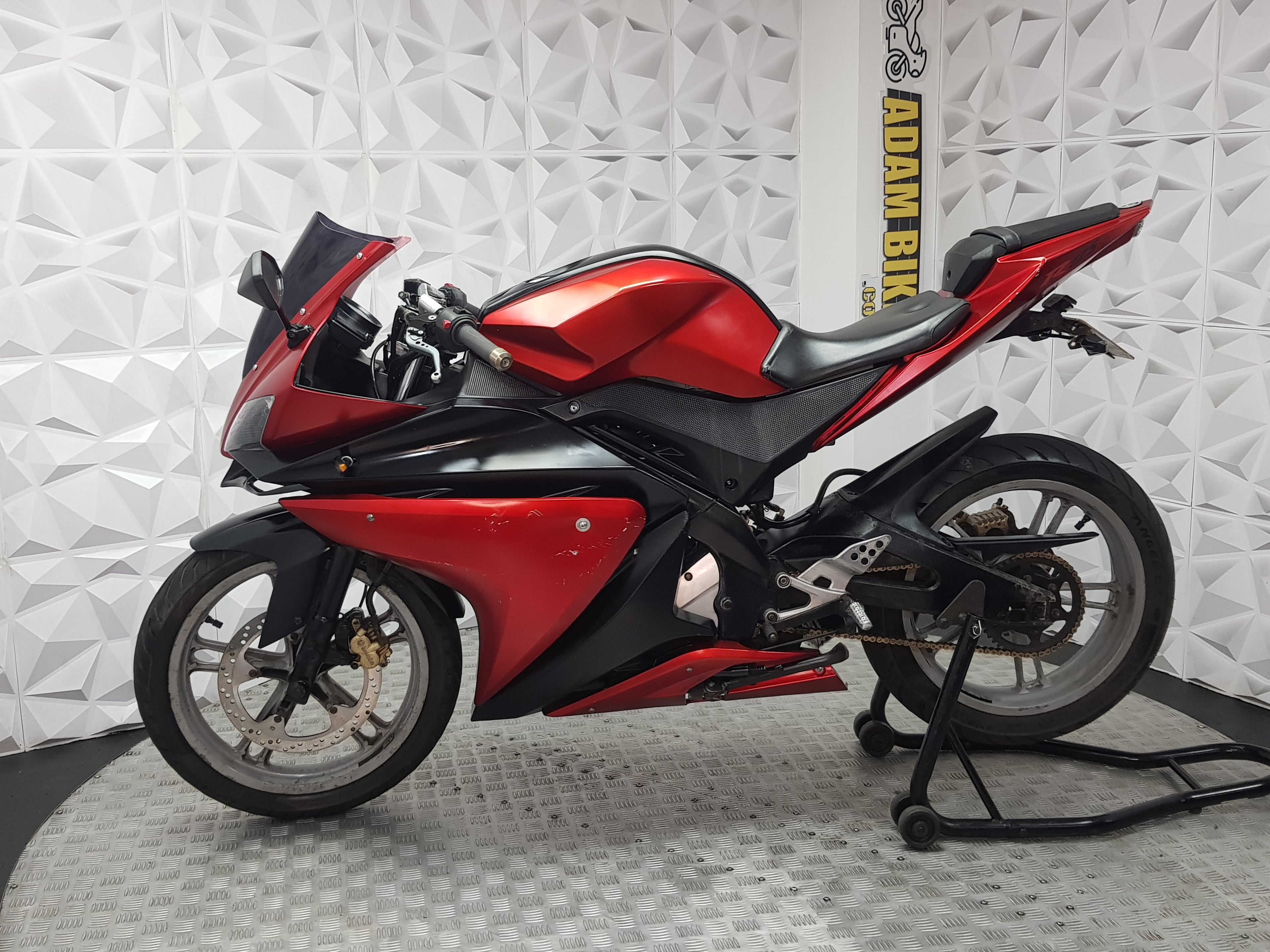 2009 yamaha yzf r125