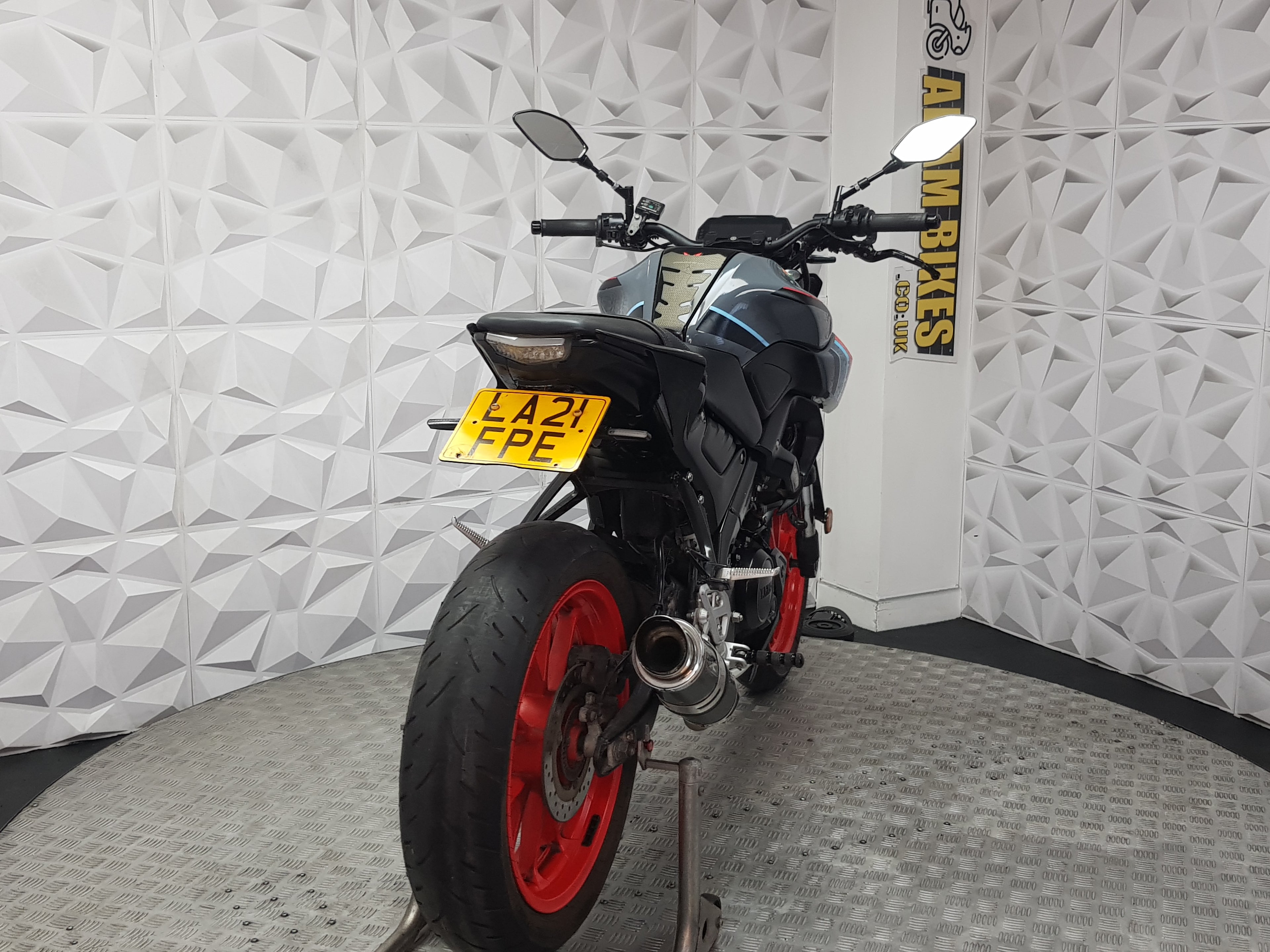 2021 YAMAHA MT125 ABS
