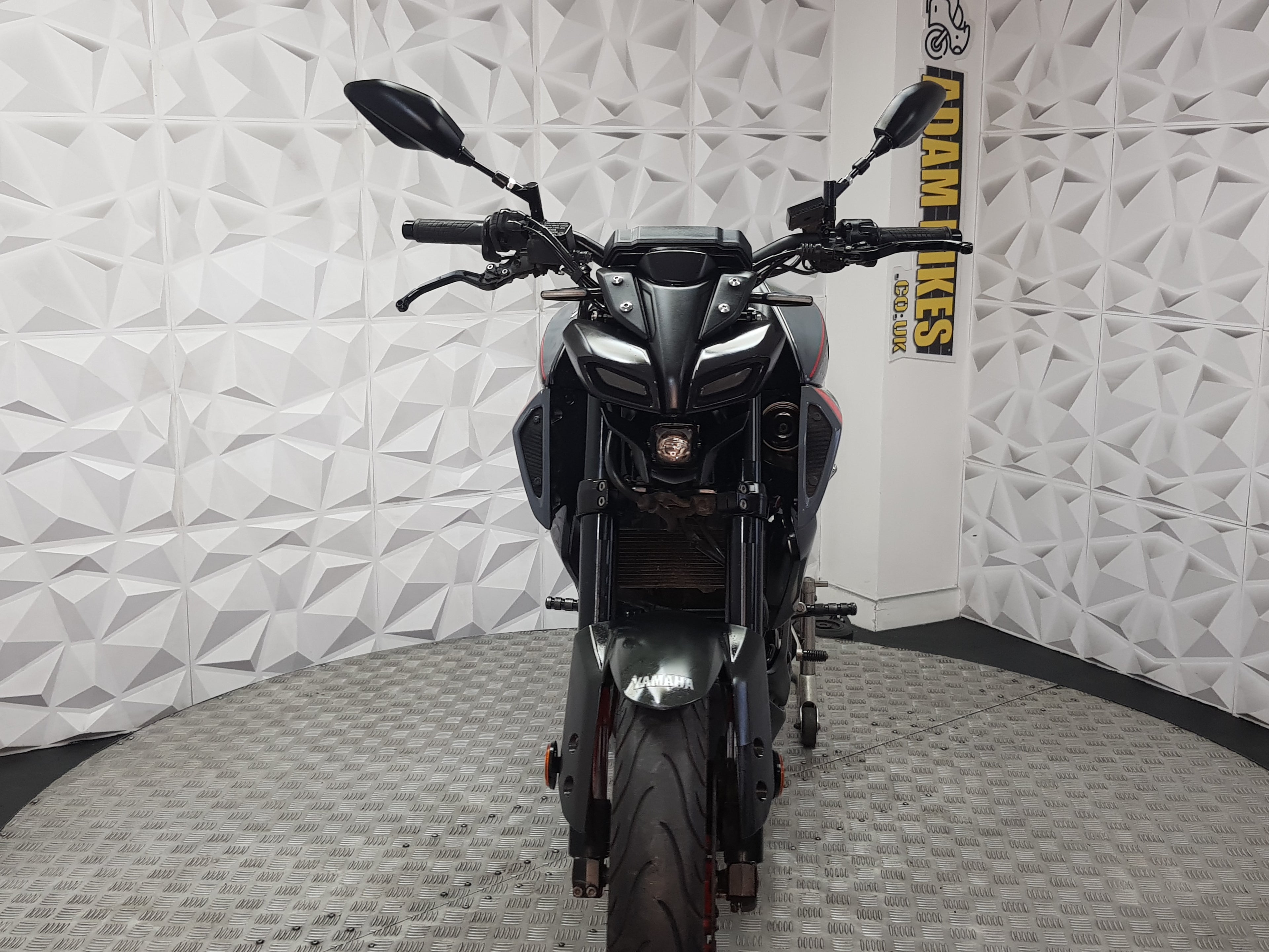 2021 YAMAHA MT125 ABS