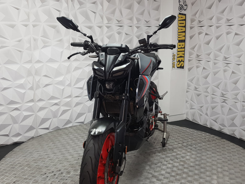 2021 YAMAHA MT125 ABS