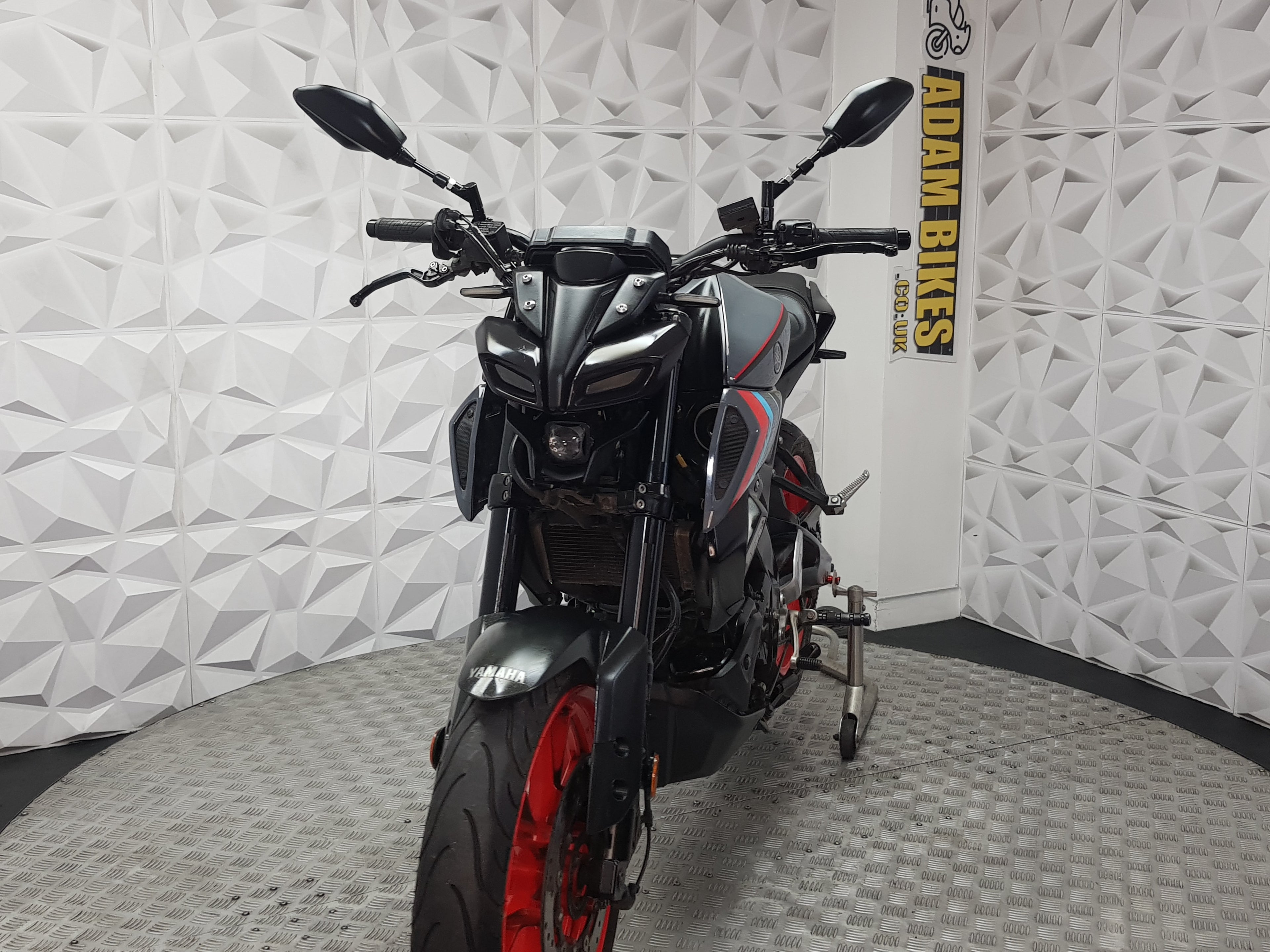 2021 YAMAHA MT125 ABS