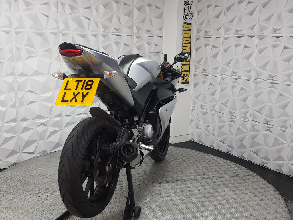 2018 YAMAHA YZF R125 ABS