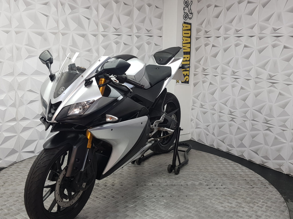 2018 YAMAHA YZF R125 ABS