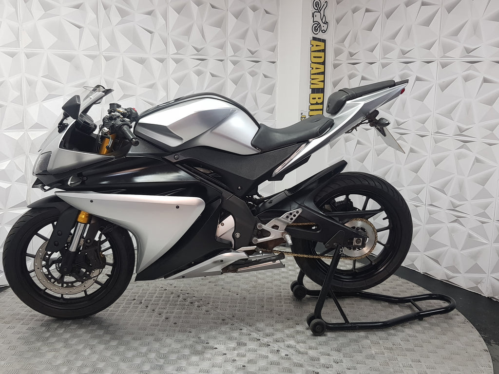 2018 YAMAHA YZF R125 ABS