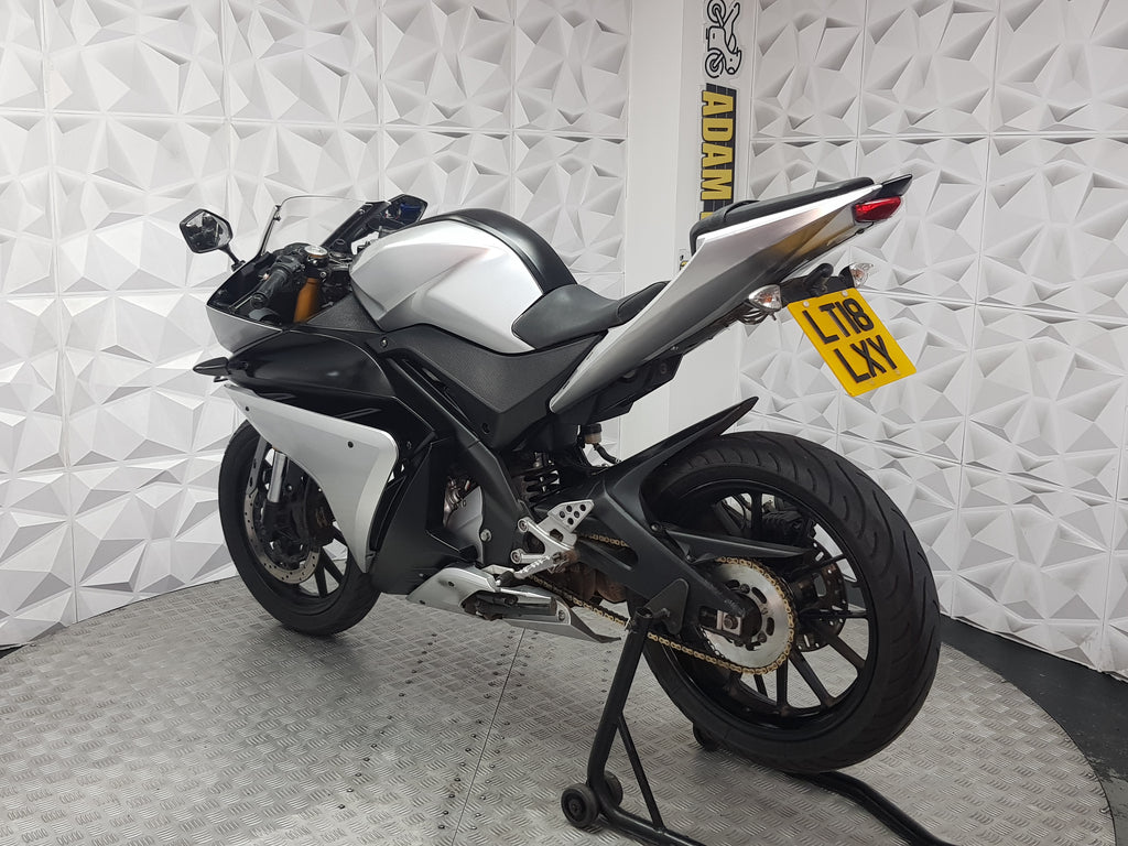 2018 YAMAHA YZF R125 ABS